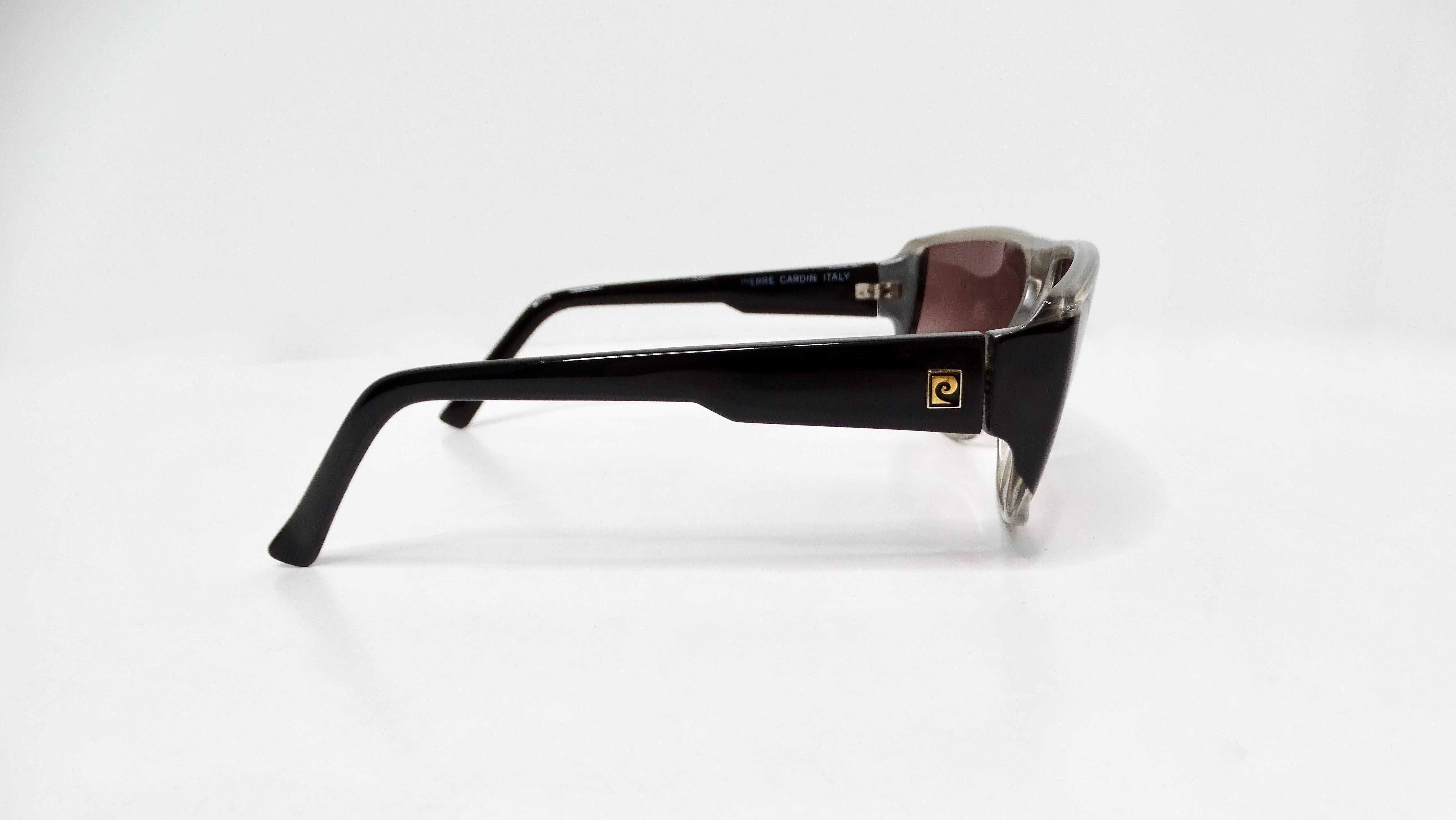 Lunettes de soleil aviateur Pierre Cardin des années 1980, monture grise et noire, verres dégradés en vente 3