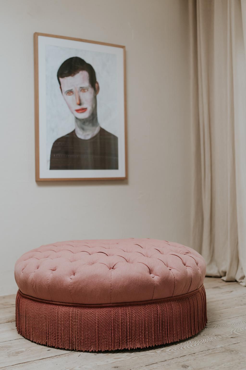 French 1980s Pink Tufted Ottoman/Coffee Table/Pouf