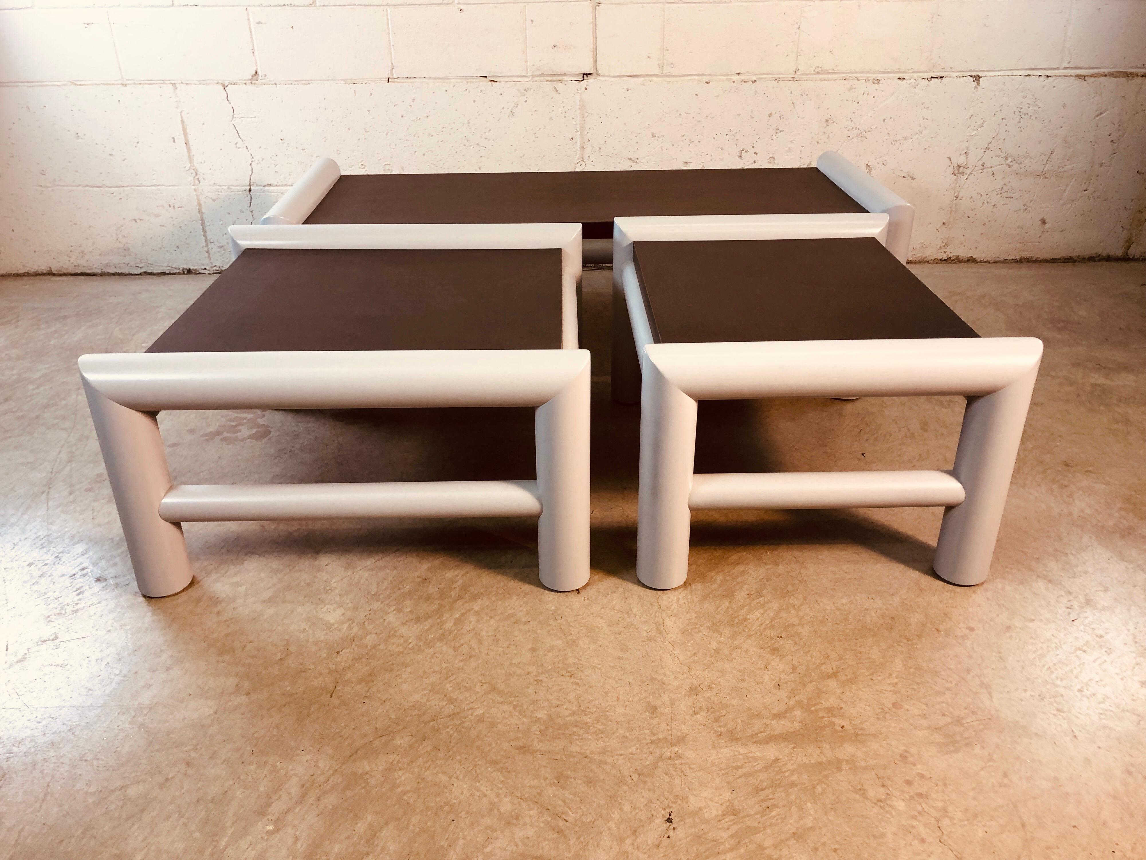 1980s Plastic Indoor/Outdoor Table Set, 3 Pcs In Good Condition For Sale In Amherst, NH