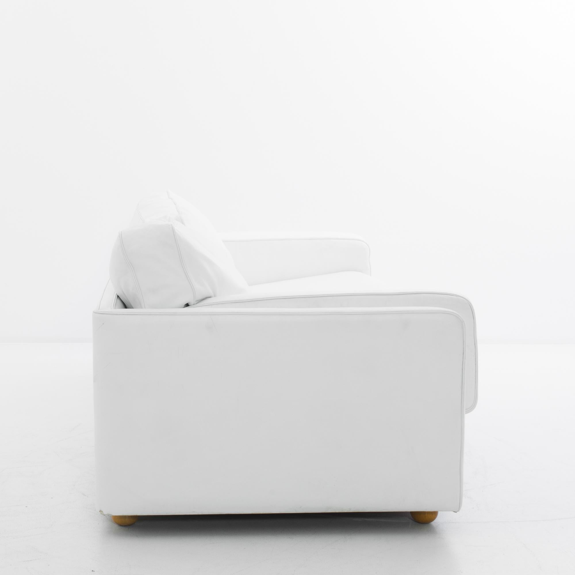 Italian 1980s Poltrona Frau White Leather Sofa  For Sale