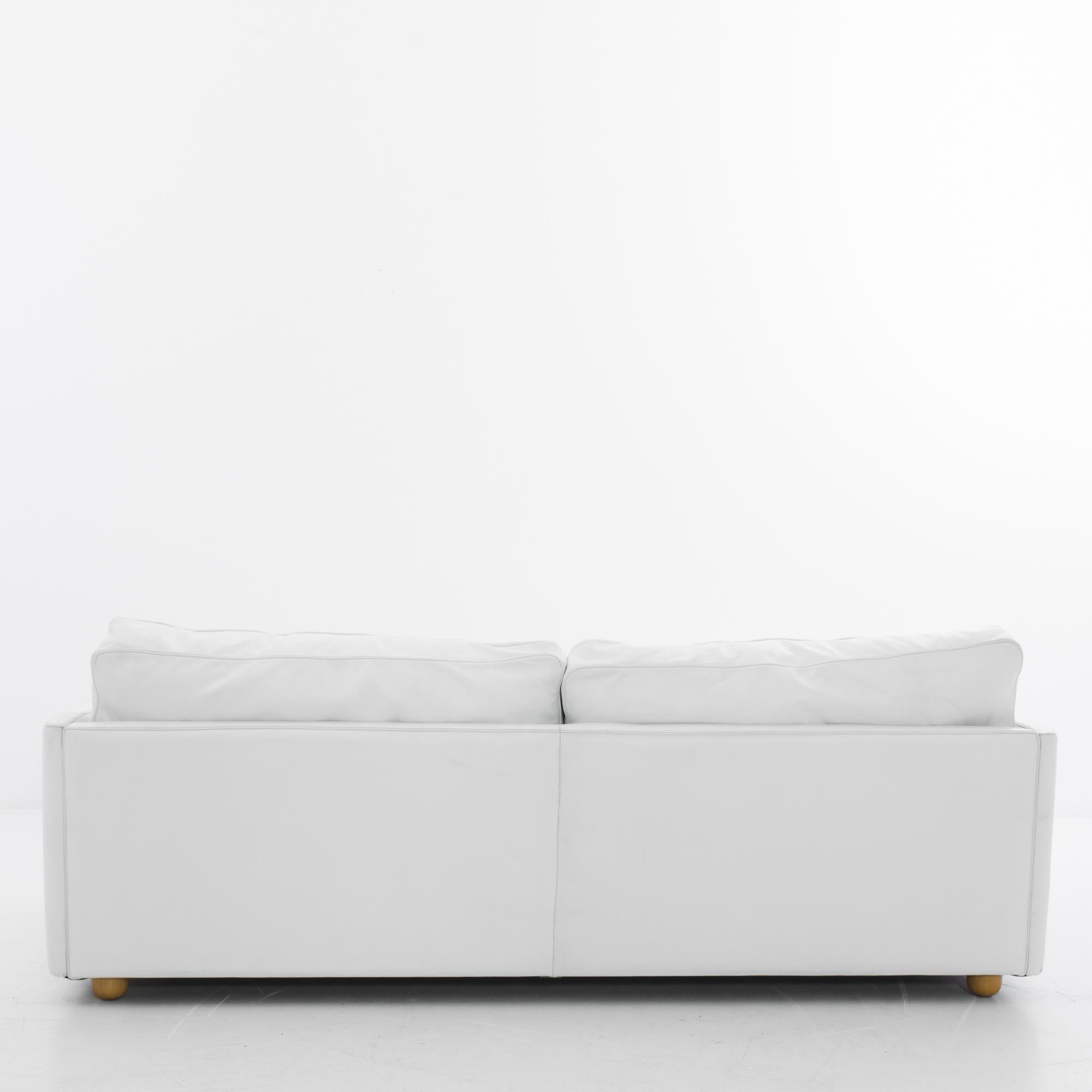 Italian 1980s Poltrona Frau White Leather Sofa For Sale