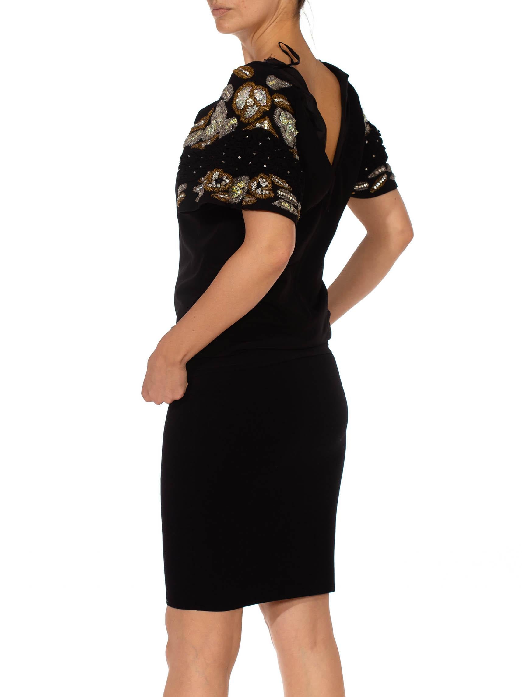Top anni '80 in crepe di poliestere con perline a mano e maniche smocked con cristalli in vendita 1