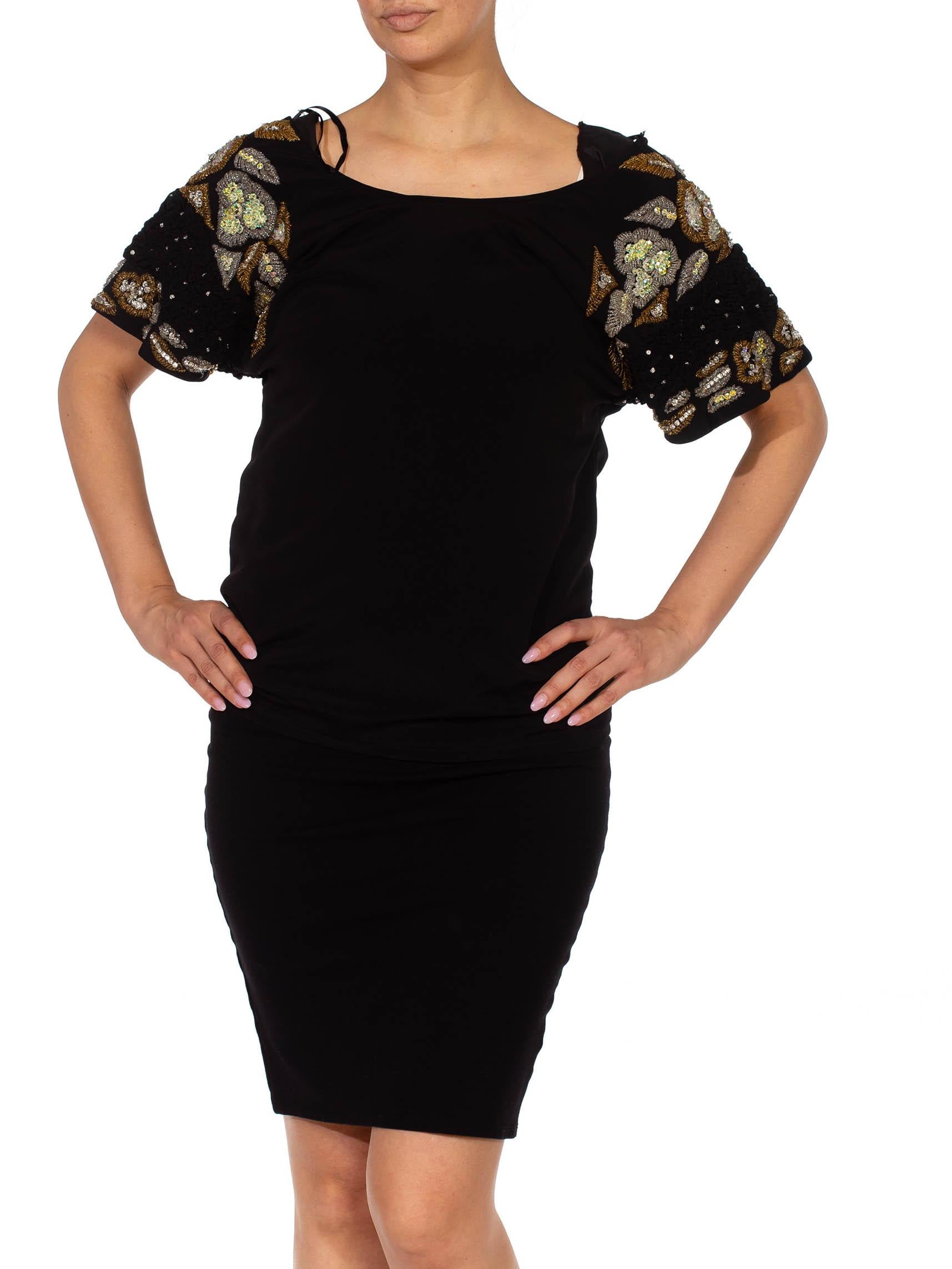 Top anni '80 in crepe di poliestere con perline a mano e maniche smocked con cristalli in vendita 2