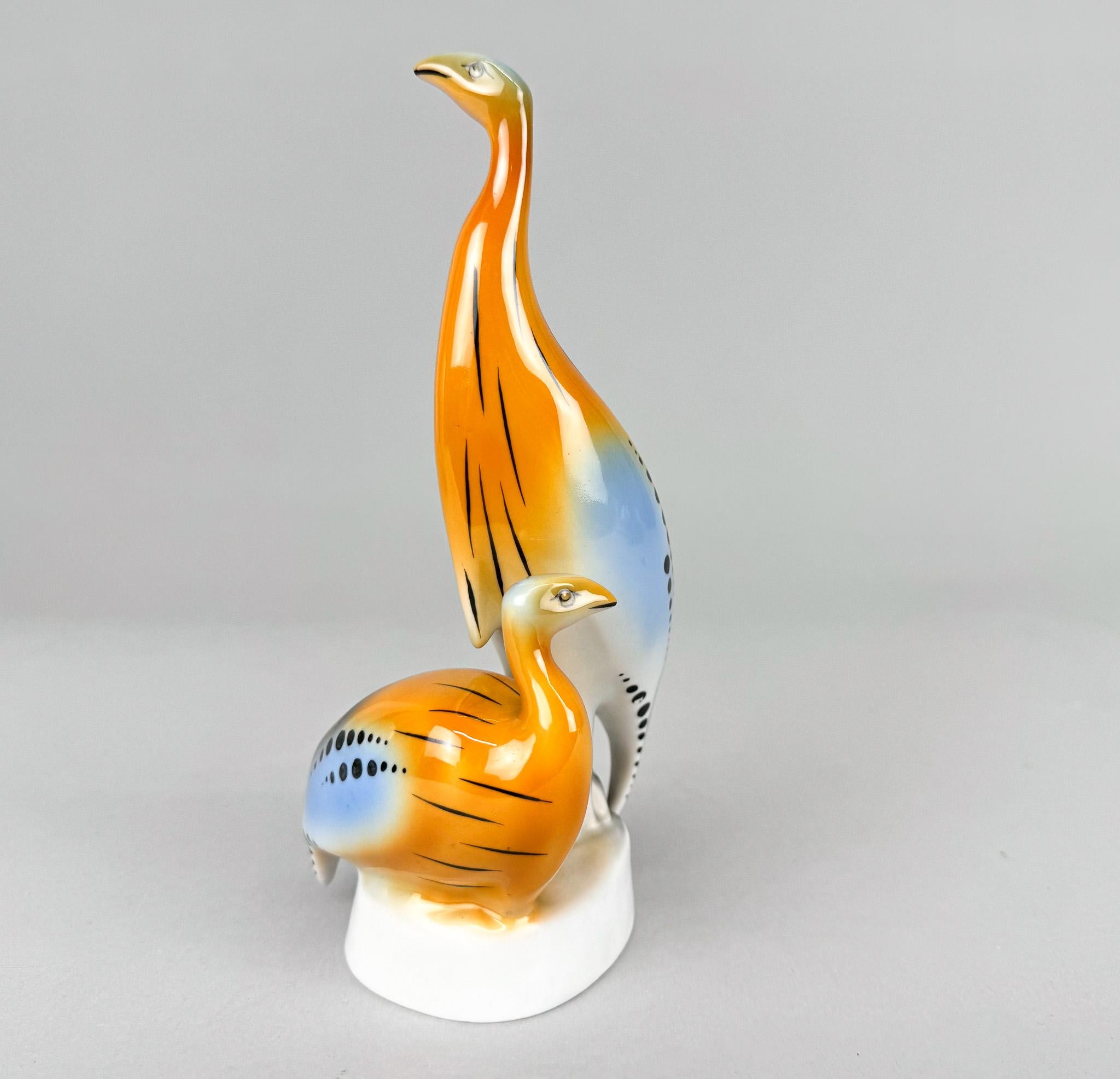 Escultura de porcelana de los años 80 de Hollohaza, Hungría Porcelana en venta