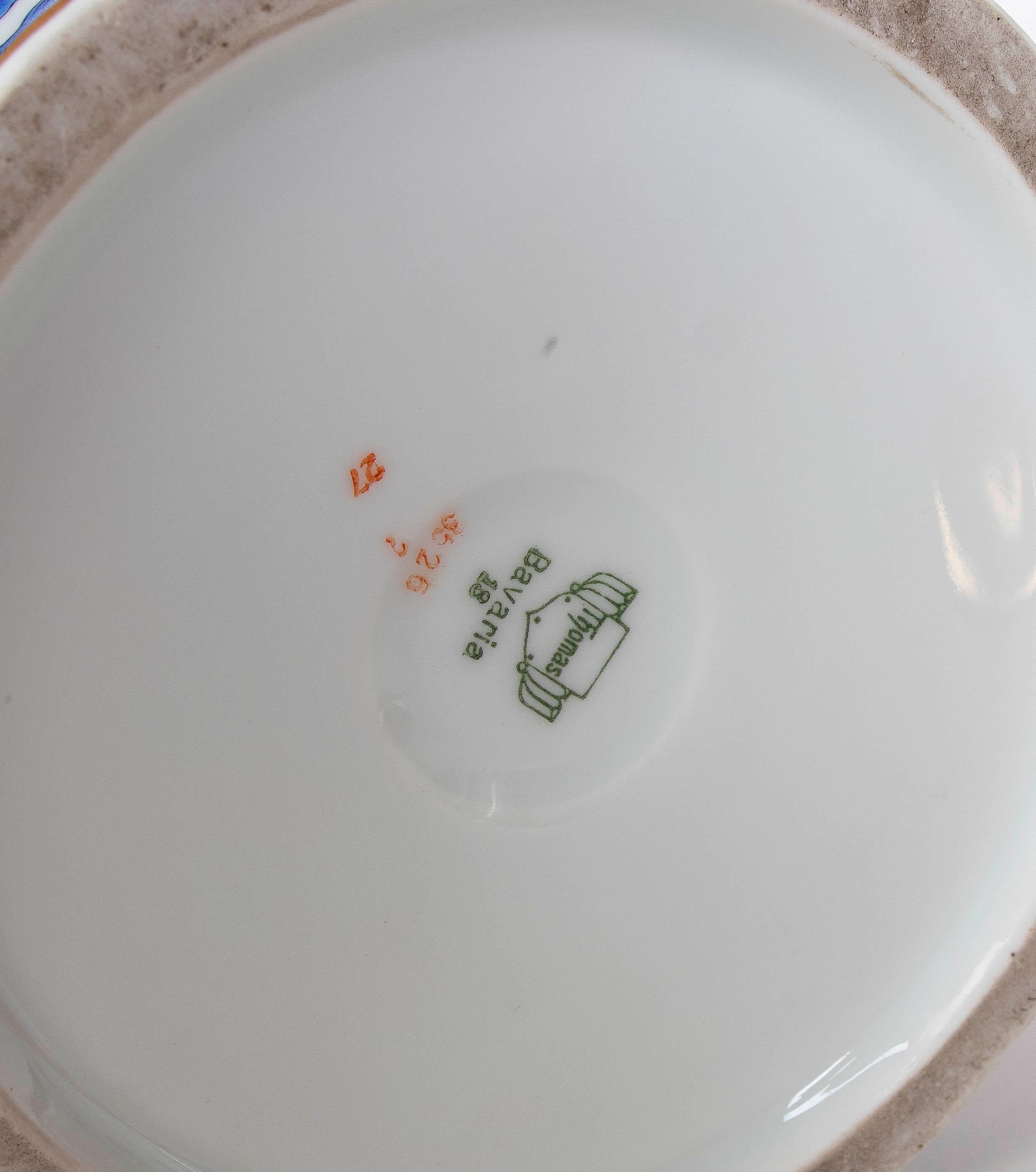 1980s Porcelain Vase ‘Thomas Bavaria’ with Floral Decoration and Golden Details For Sale 5