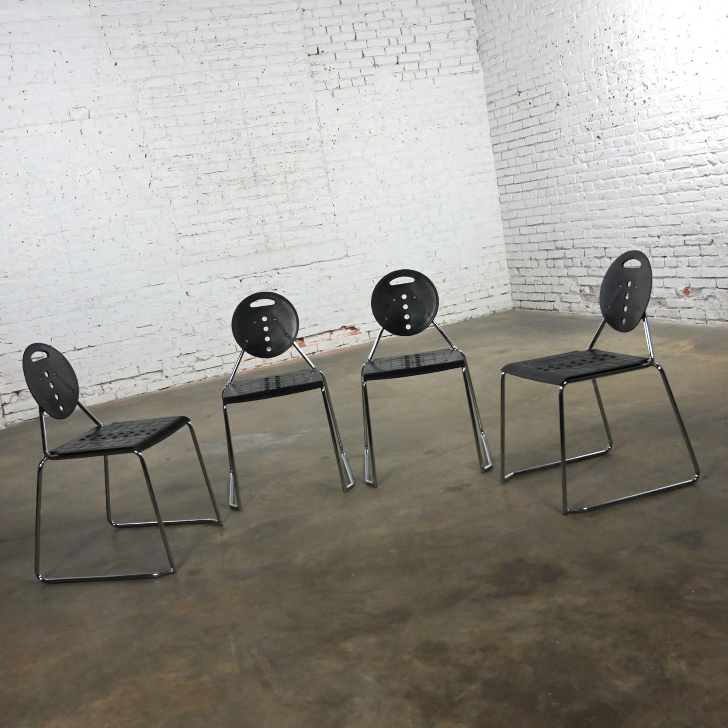 Italian 1980s Post Modern Segis Italia Black Plastic & Chrome Charlie Side Chairs Set 4  For Sale