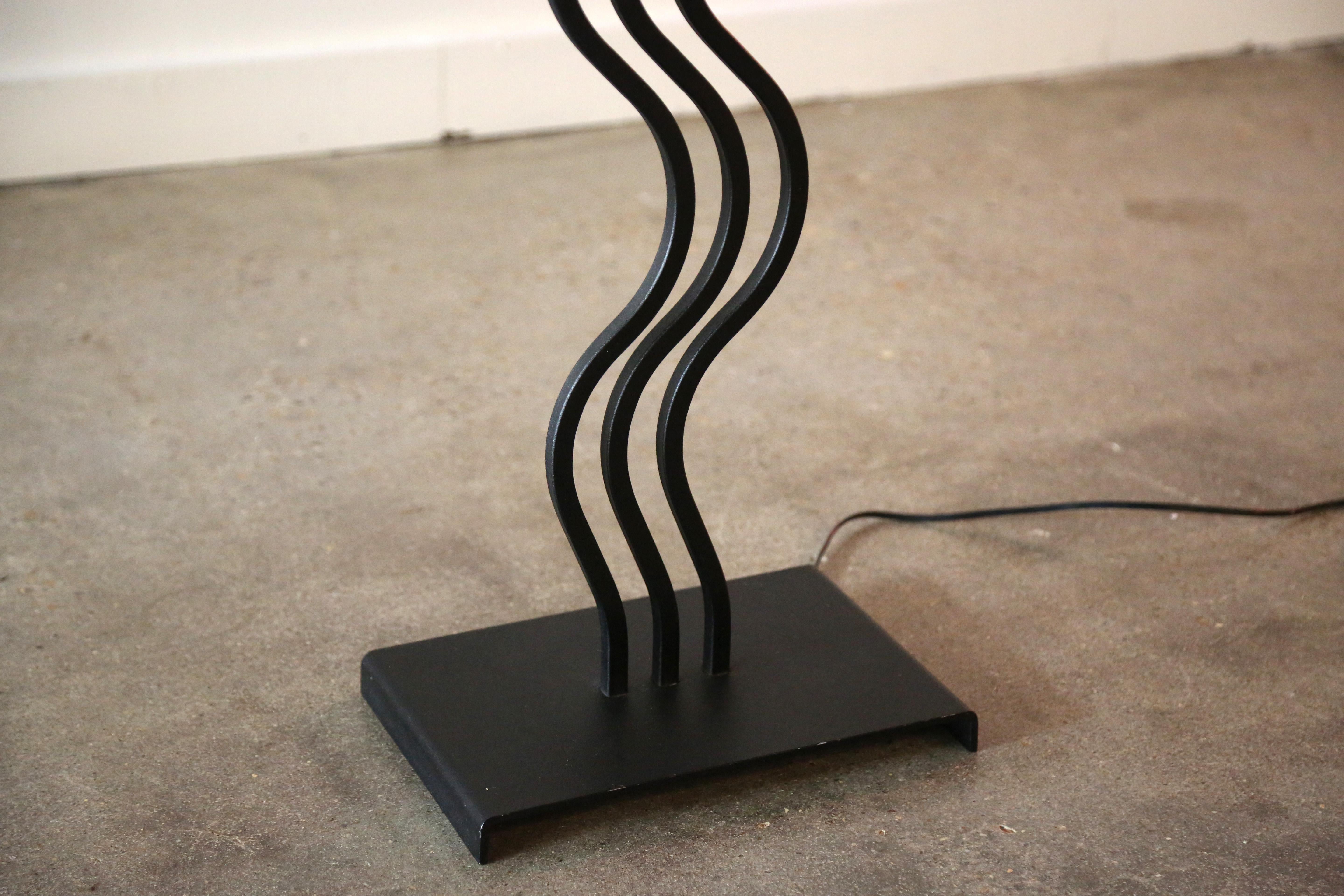 Mid-Century Modern 1980s Post Modern Squiggle Lamp Iron and Plastic Shade Memphis Style