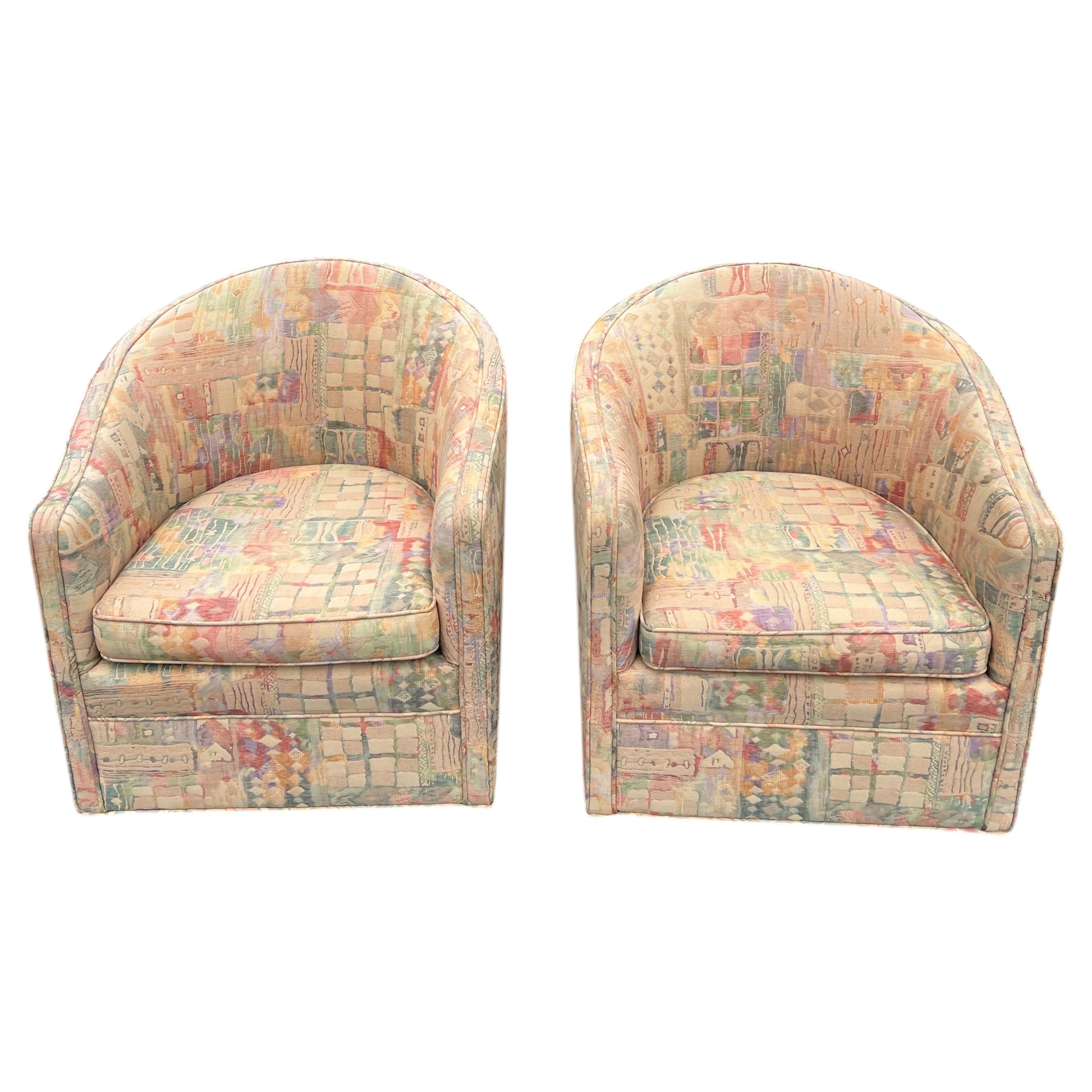 Are swivel chairs in style?