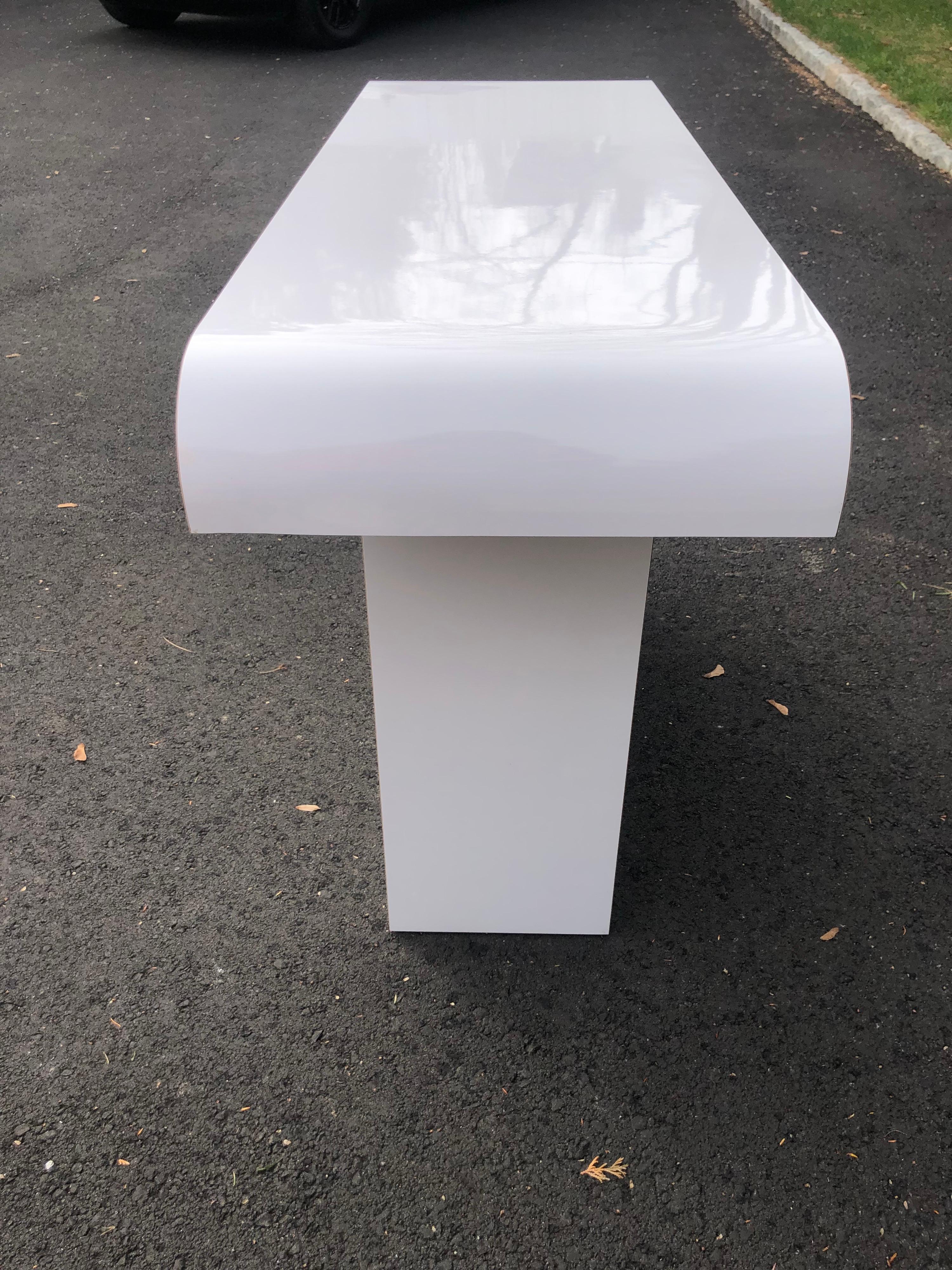 1980's Post Modern White Console Table For Sale 3