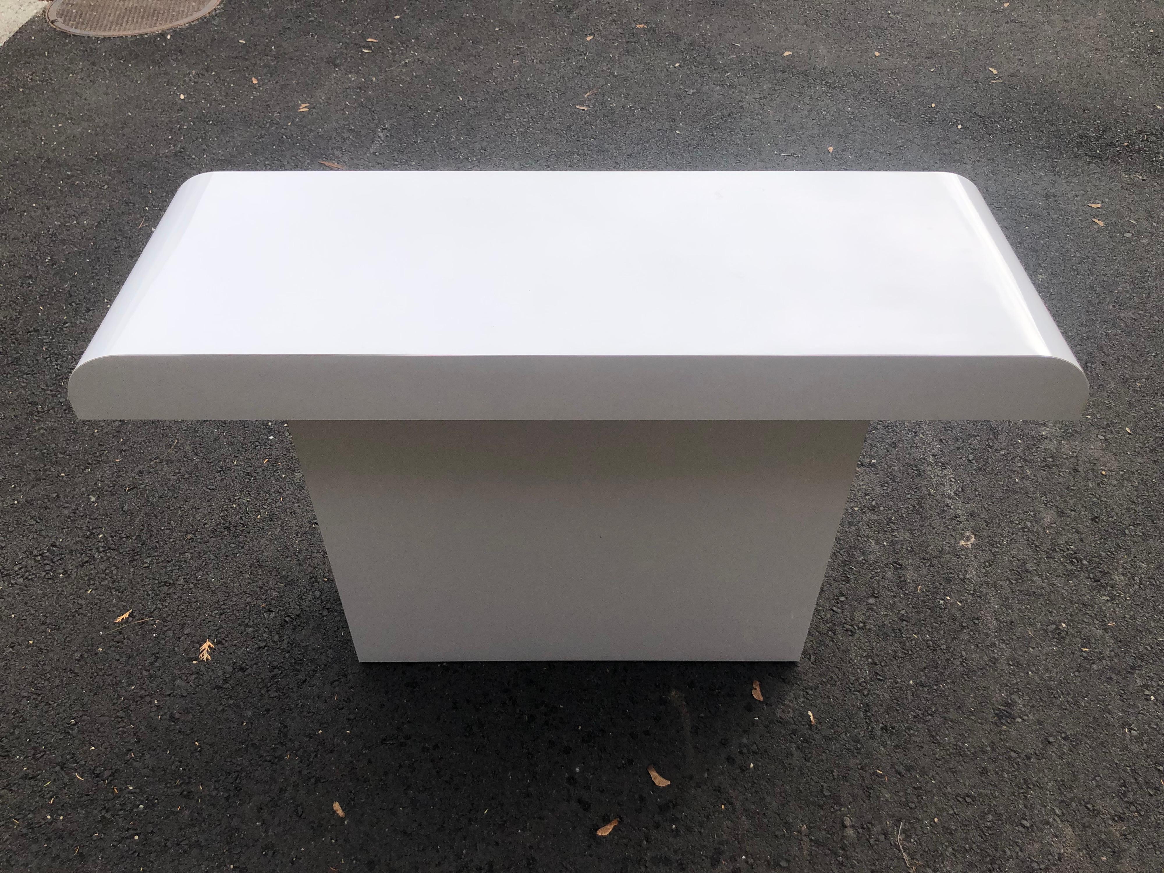 1980's Post Modern White Console Table For Sale 6