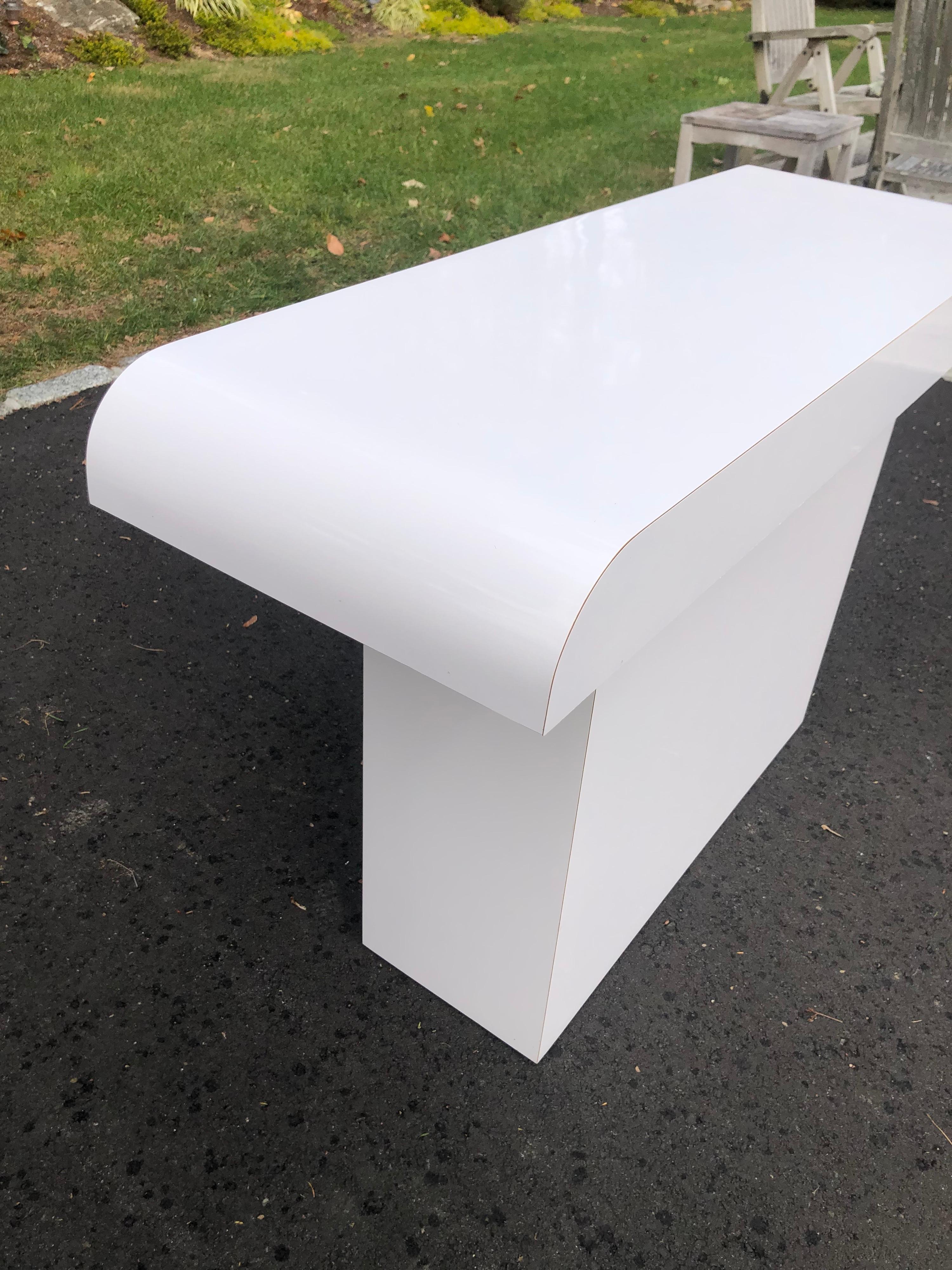 1980's Post Modern White Console Table For Sale 1