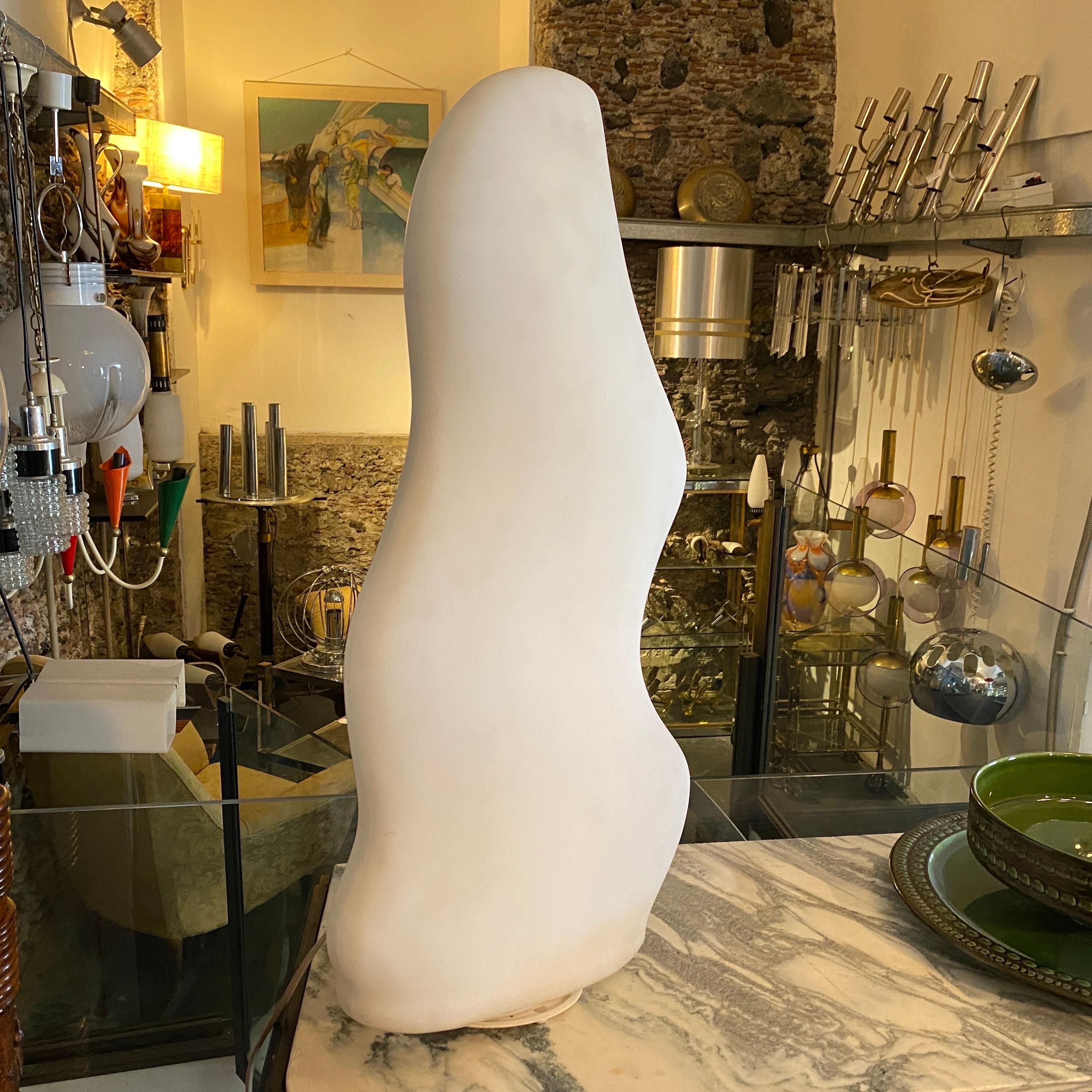 1980s Post-Modernist Frosted Glass Iceberg Table Lamp 4