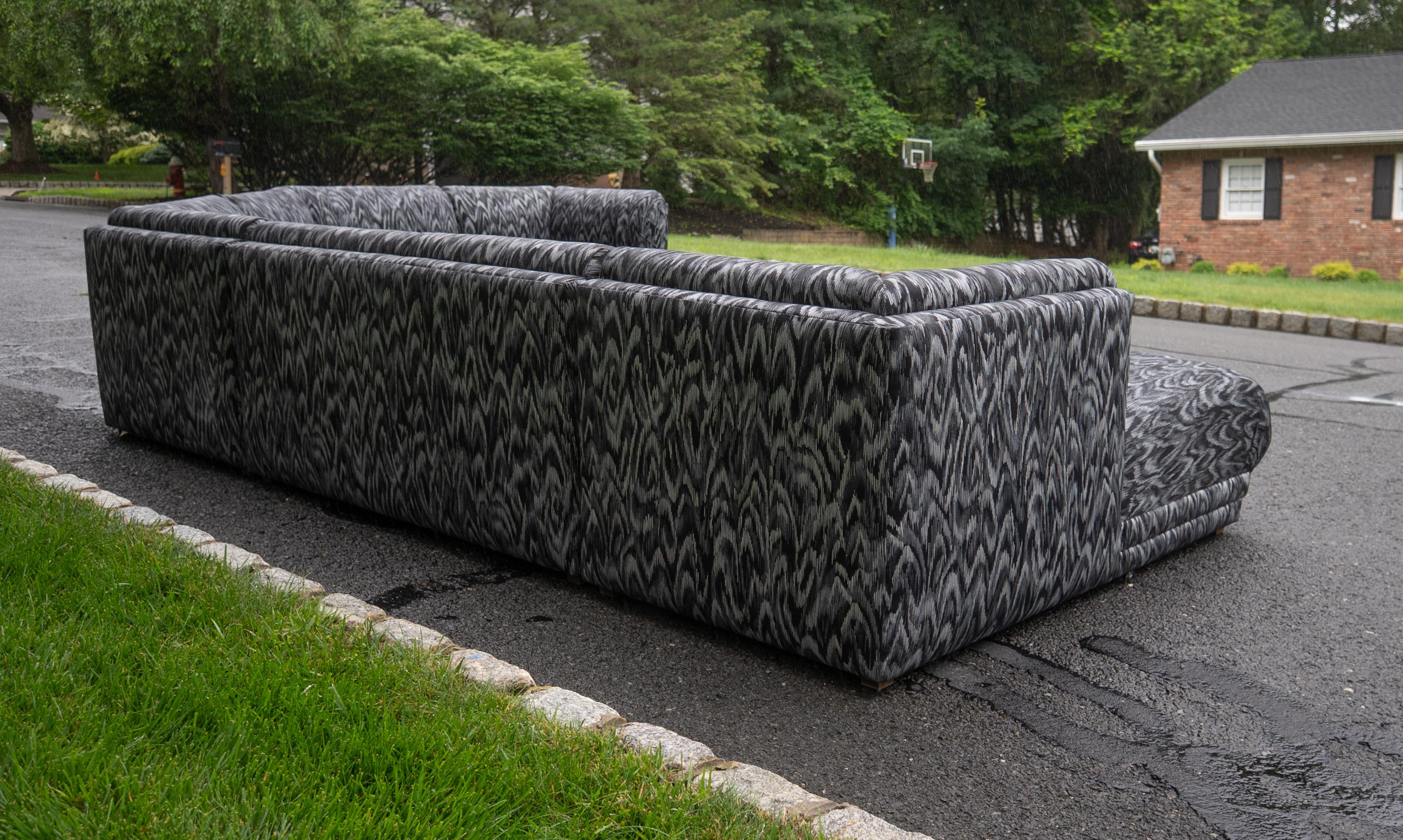 Fin du 20e siècle Canapé sectionnel 5 pièces postmoderne des années 1980 par Flair, Bernhardt avec chaise et angle en vente