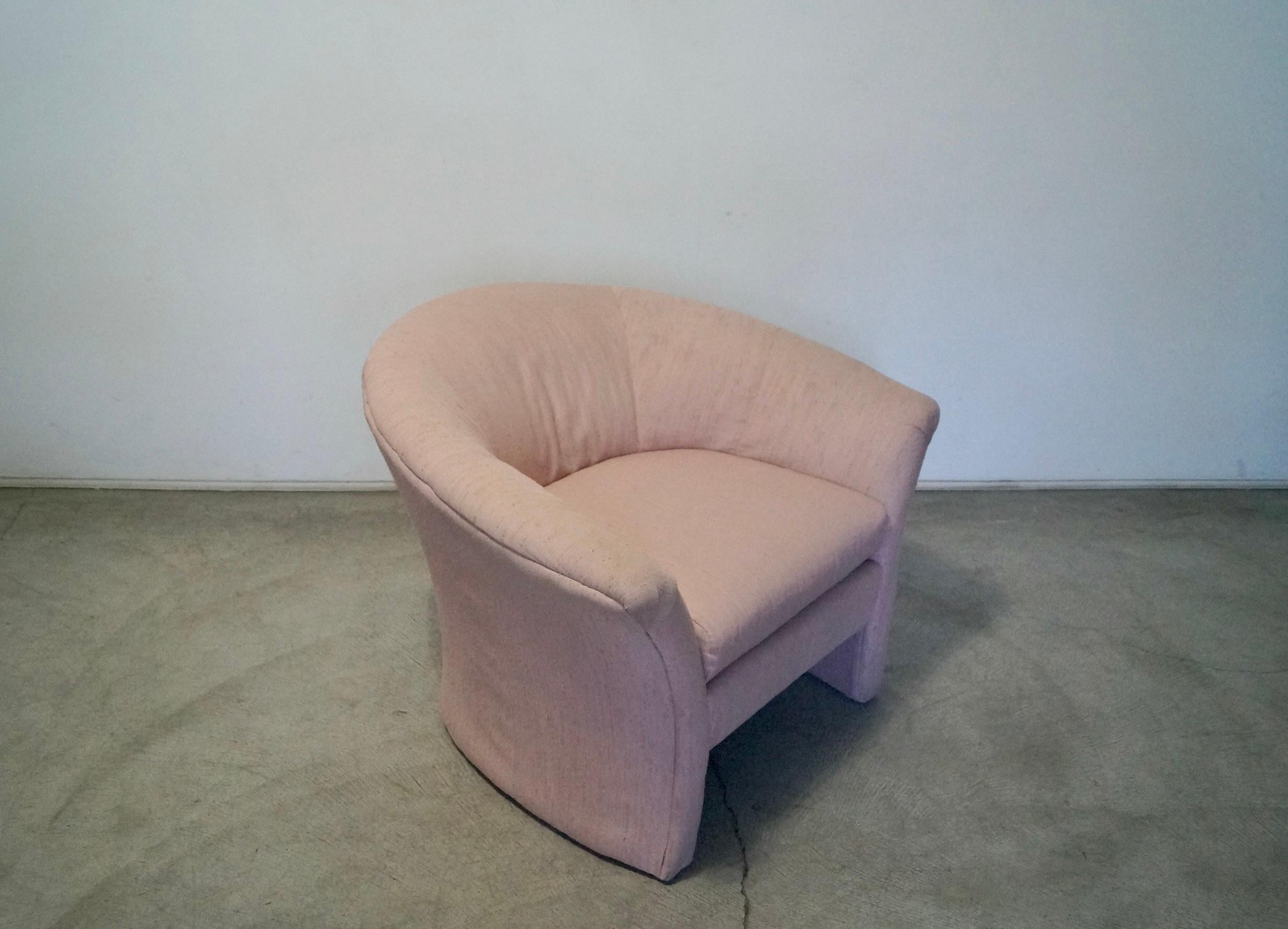 1980er Postmoderner Art Deco Barrel Club Lounge Chair im Angebot 8