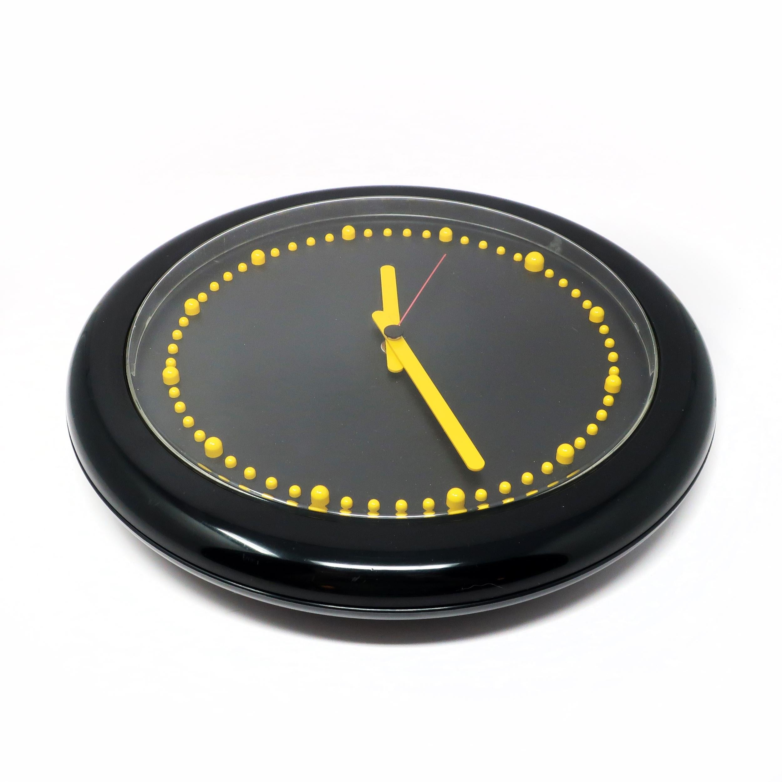 Post-Modern 1980s Postmodern Black and Yellow Rexite Zero 980 Wall Clock For Sale
