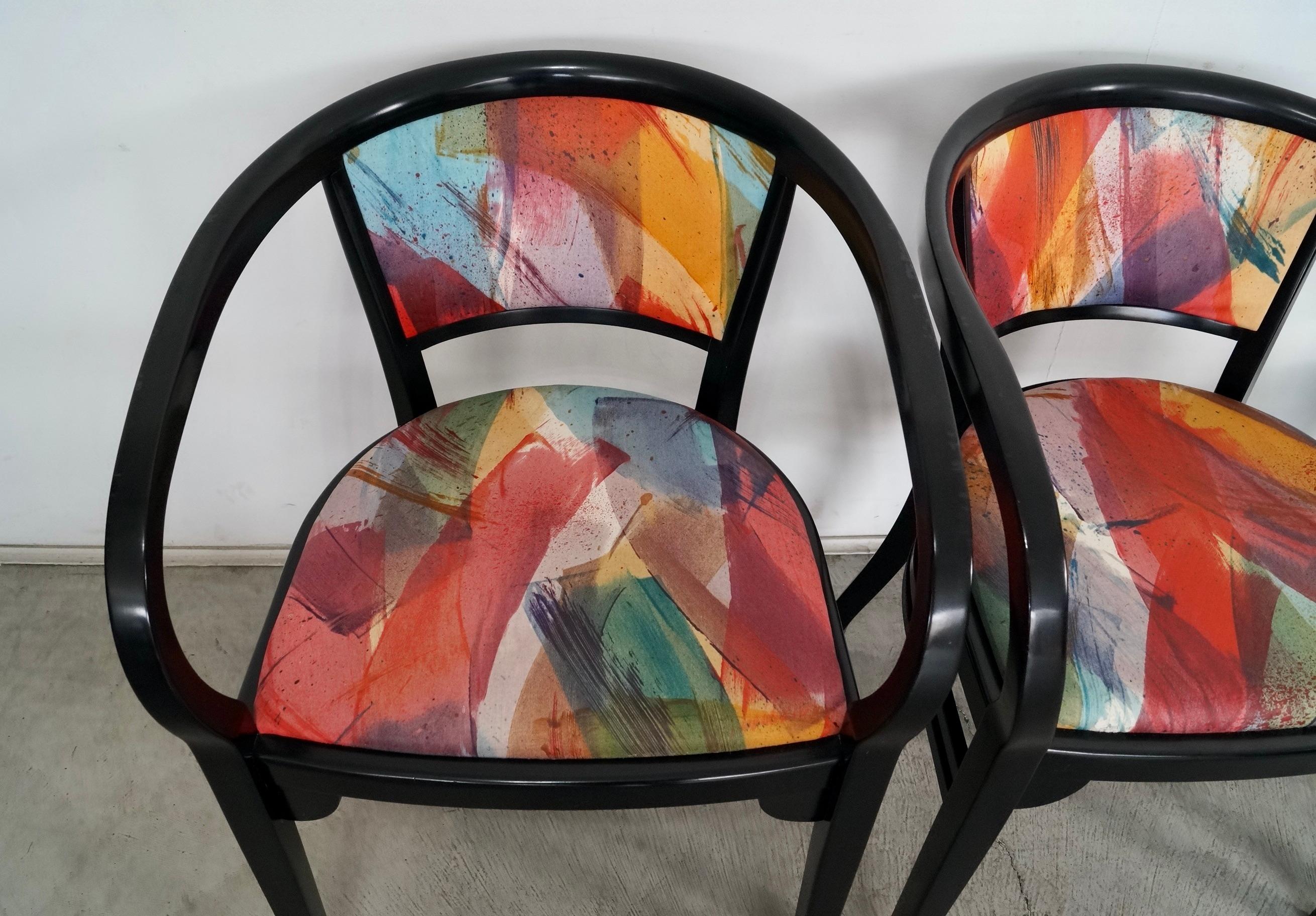 Poltrone da pranzo postmoderne degli anni '80 laccate di nero di Nienkamper - Set di 4 in vendita 4