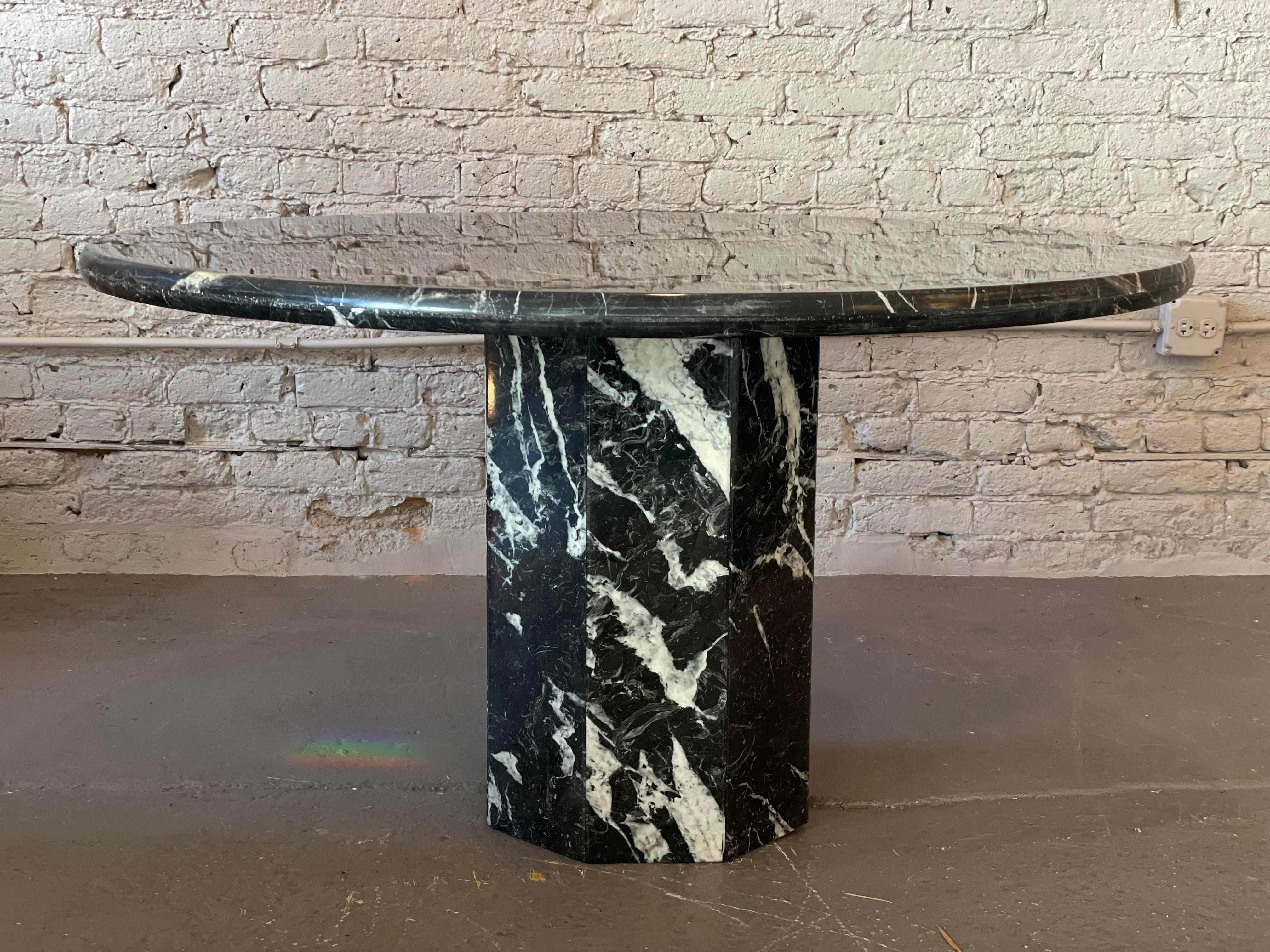 1980s Postmodern Black Nero Marquina Dining Table In Good Condition In Chicago, IL
