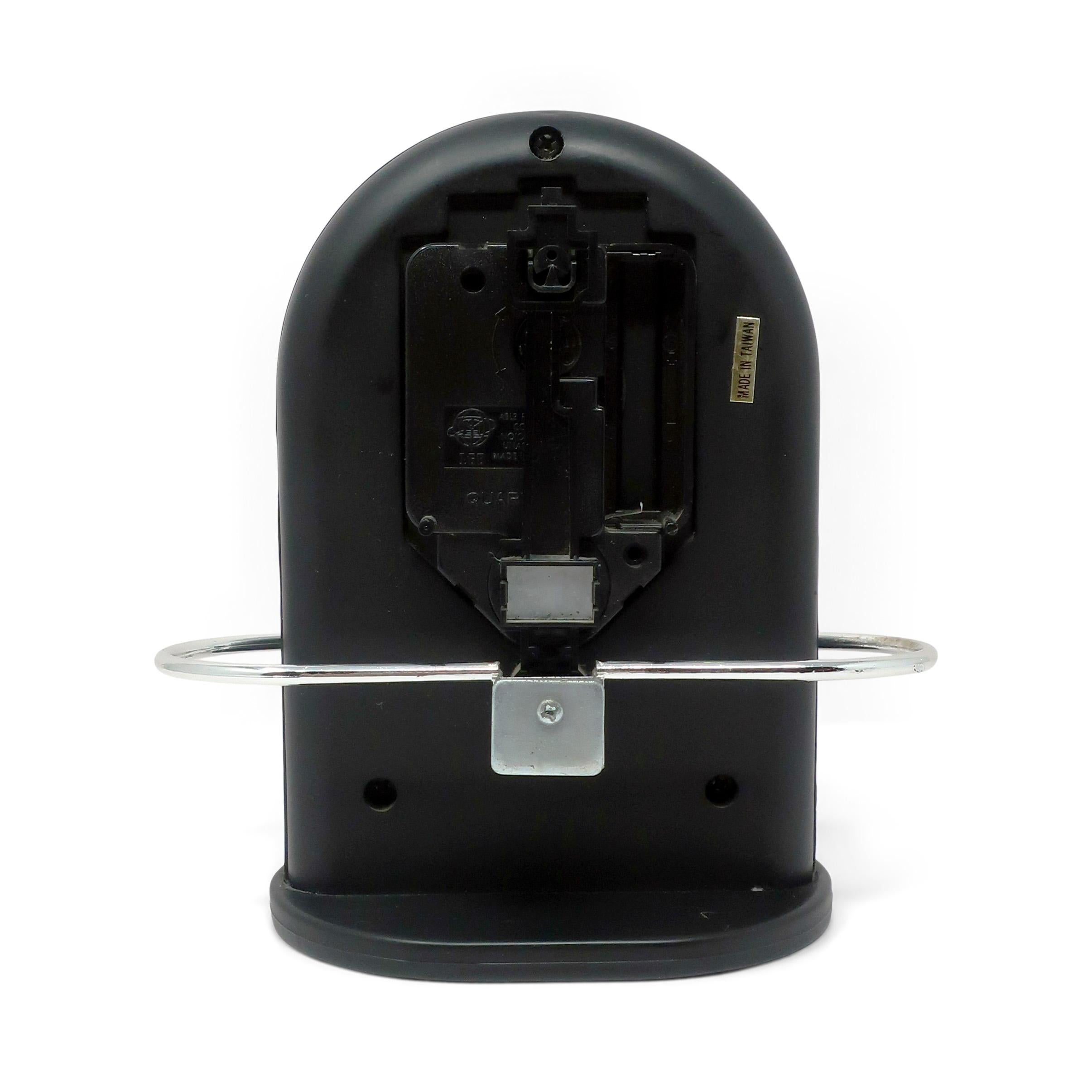 Late 20th Century 1980s Postmodern Black & Silver Pendulum Desk Clock For Sale