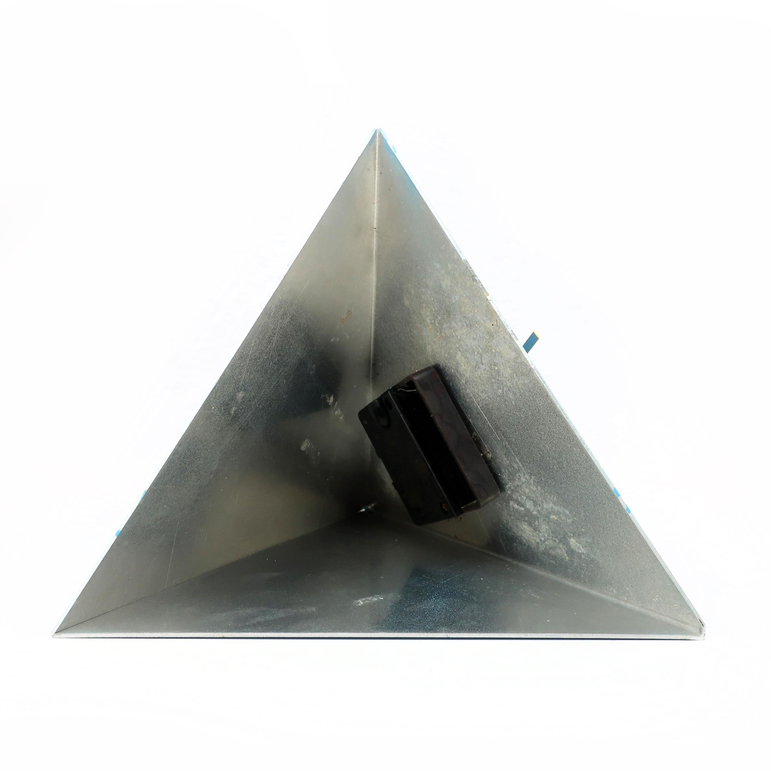 1980s Postmodern Blue Metal Pyramid Clock For Sale 1