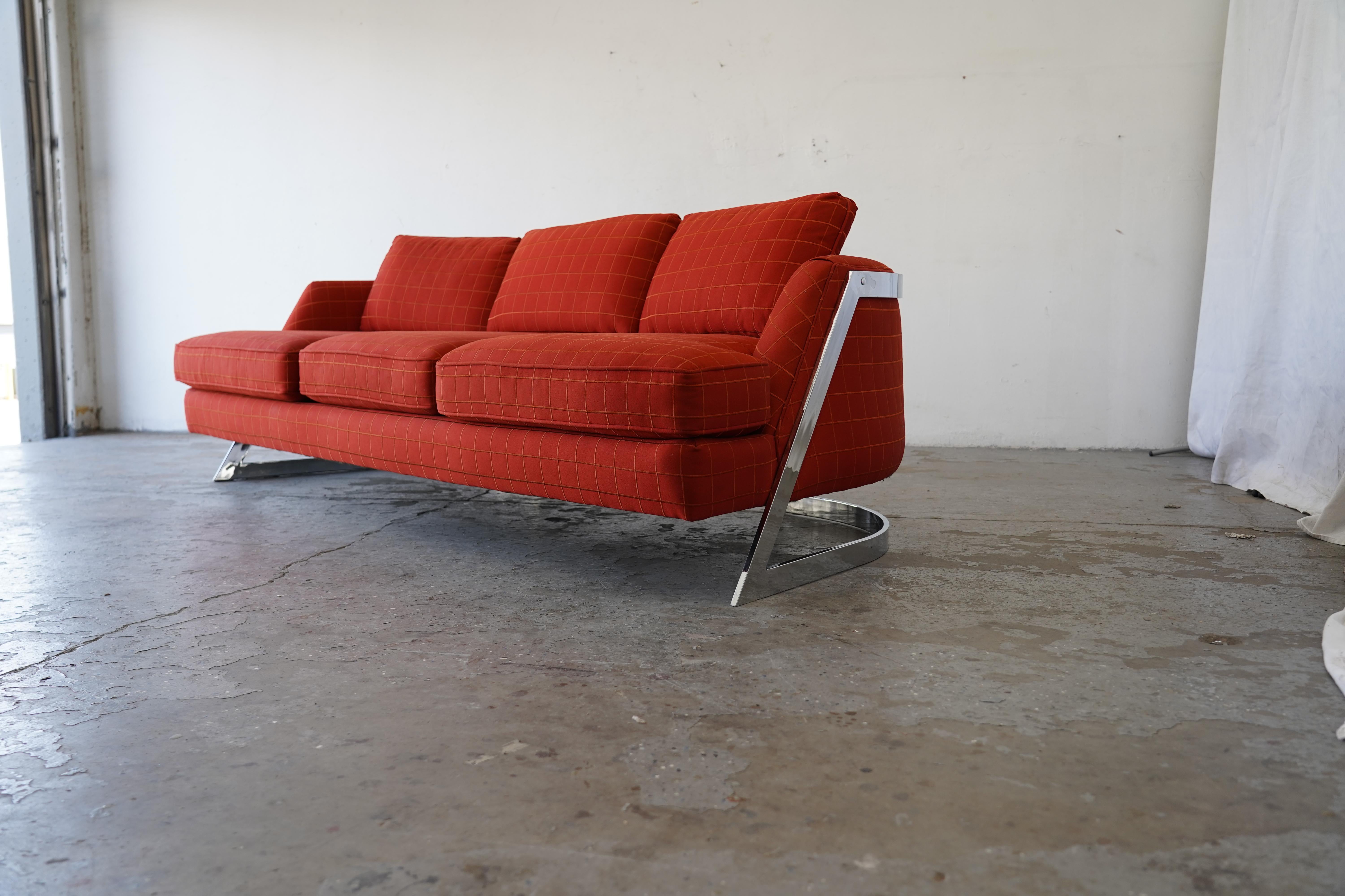 1980s Postmodern Chrome Frame Sofa by Bernhardt, Flair Line Milo Baughman Style For Sale 6