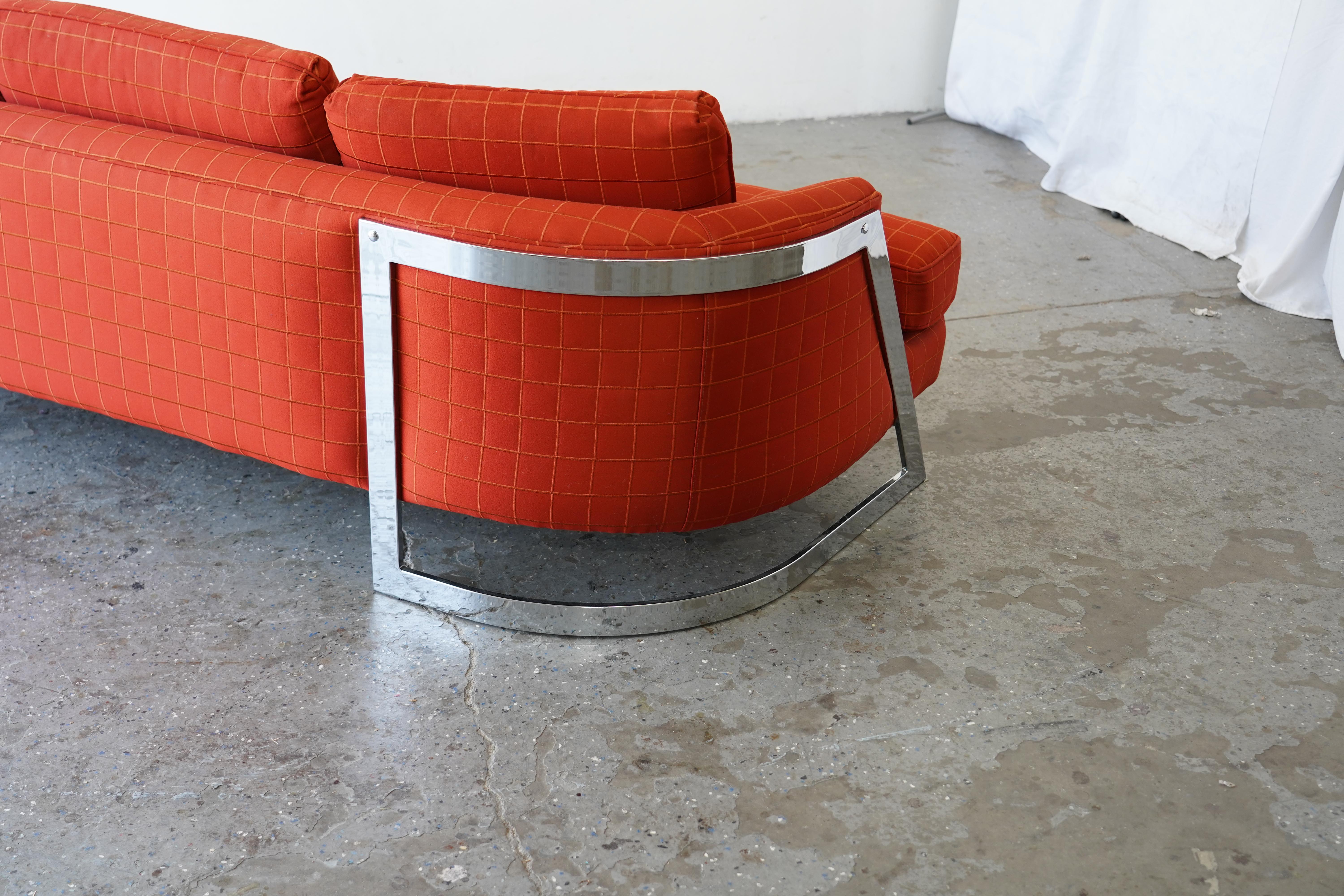1980s Postmodern Chrome Frame Sofa by Bernhardt, Flair Line Milo Baughman Style For Sale 2