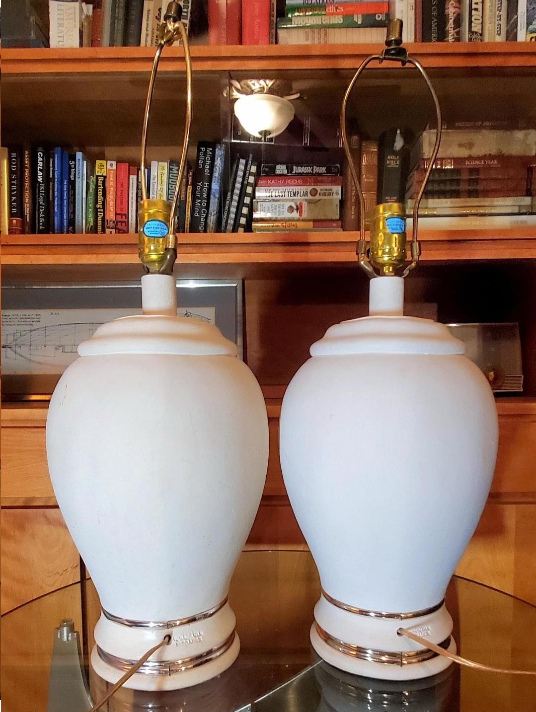 1980s Postmodern Collective Elegance Pastel Ceramic Lamps, a Pair For Sale 2
