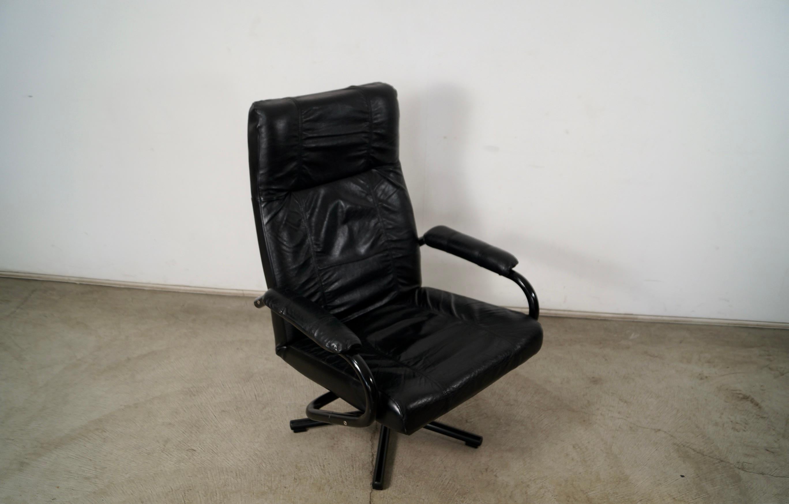 1980's Postmodern Danish Leather Reclining Lounge Chair by Kebe 5