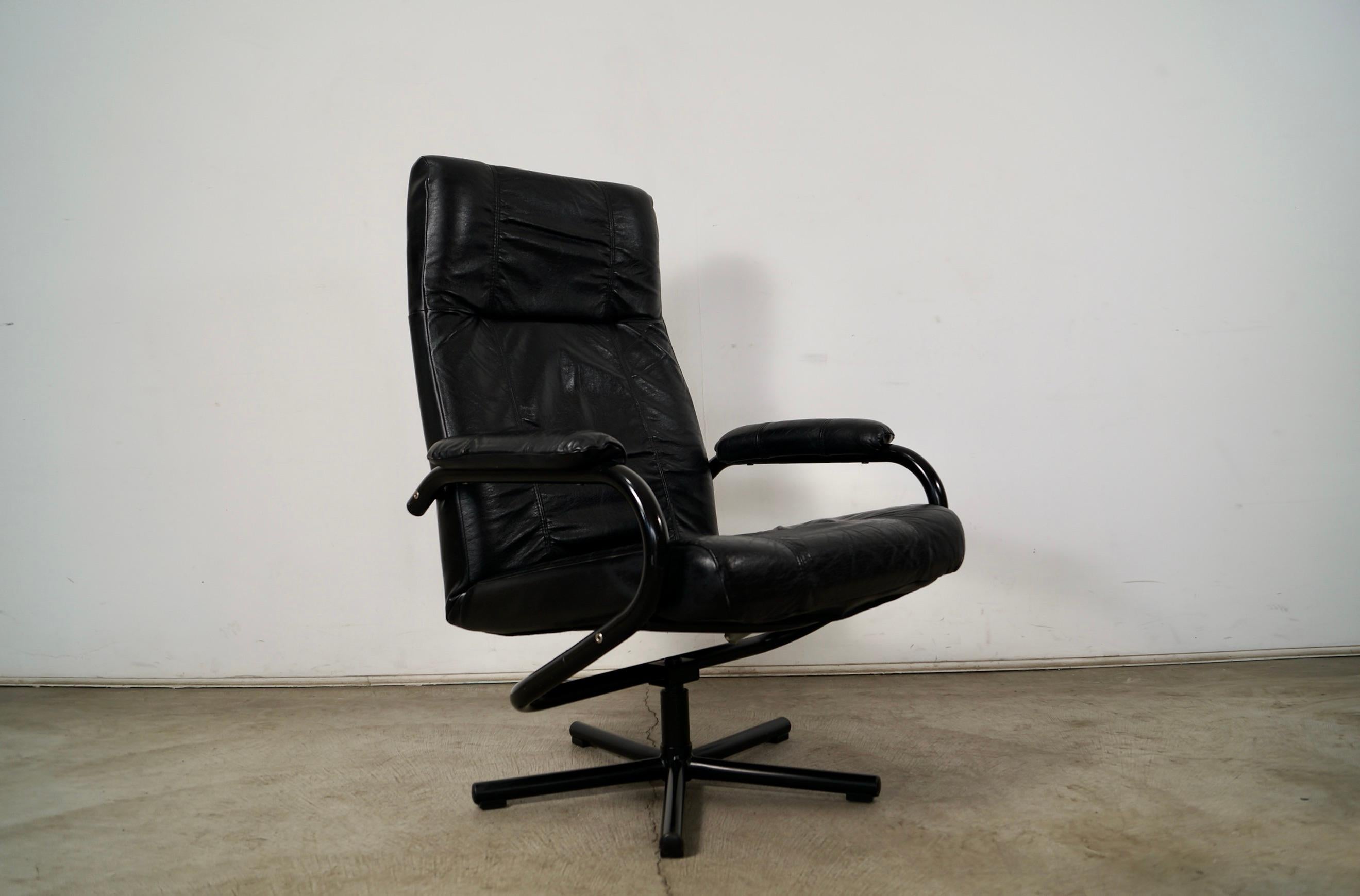 1980's Postmodern Danish Leather Reclining Lounge Chair by Kebe 6