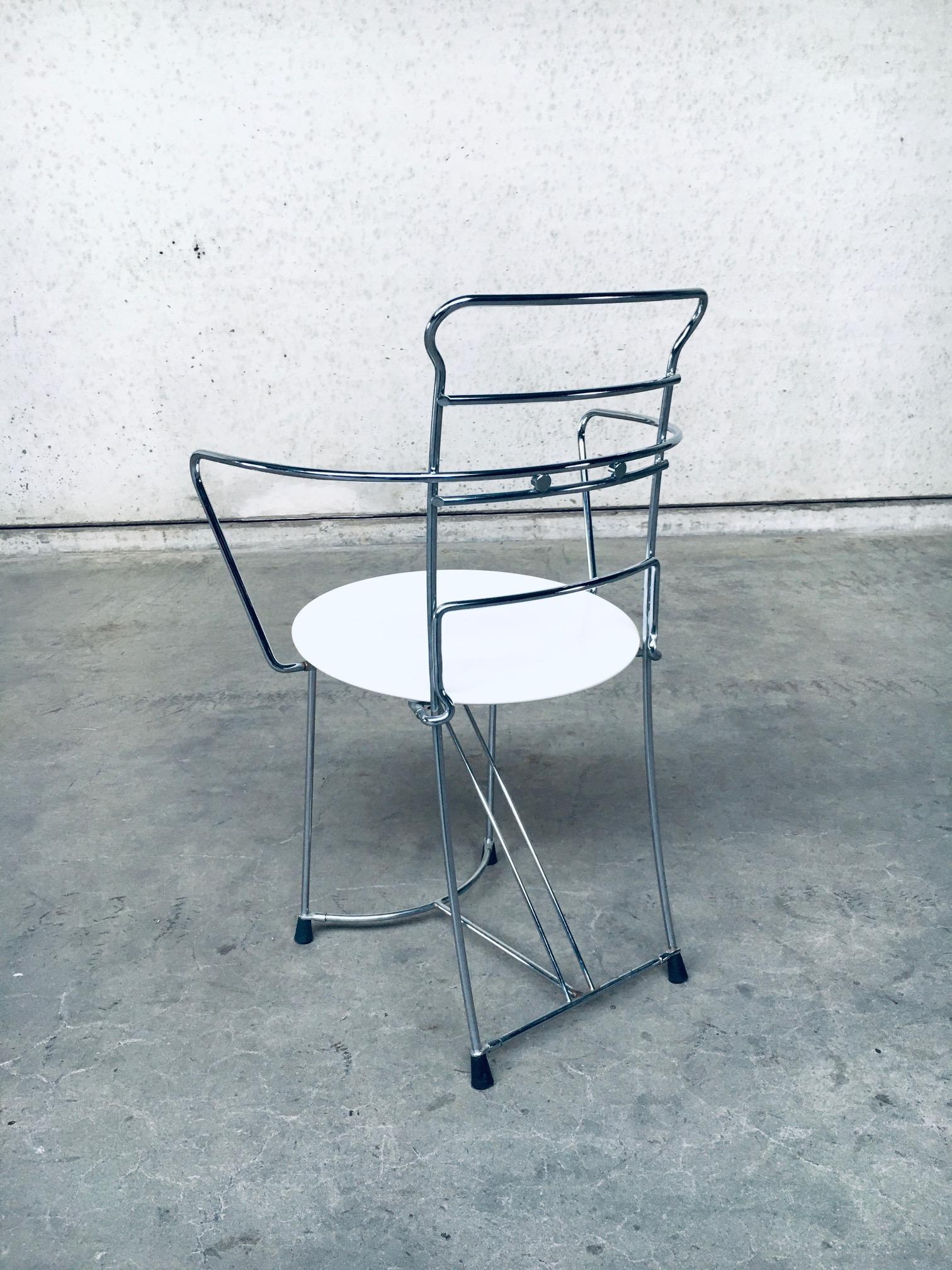 Postmodernes Design-Stuhlset Eridiana aus den 1980er Jahren von Antonio Citterio für Xilitalia im Angebot 9