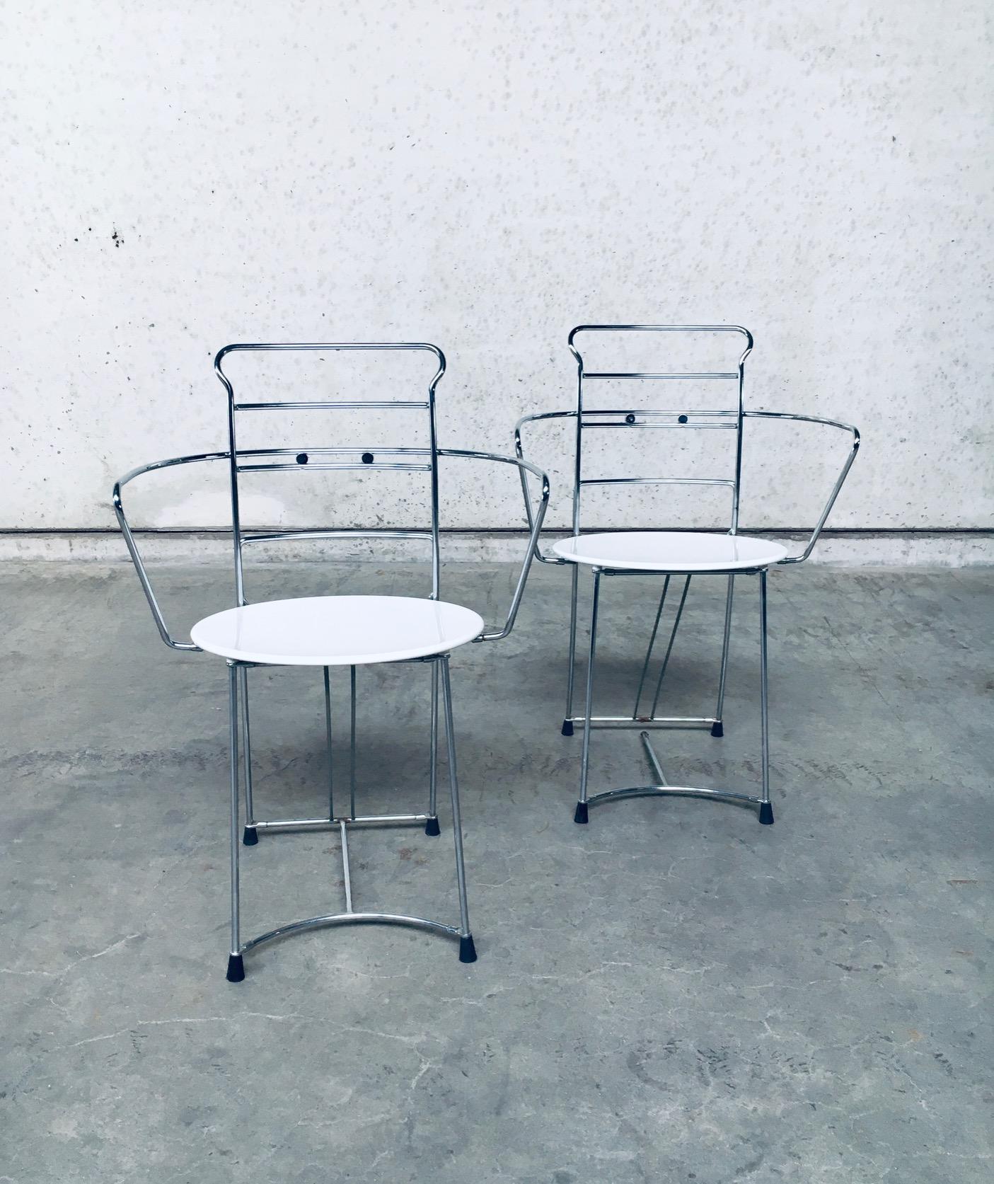 Postmodernes Design-Stuhlset Eridiana aus den 1980er Jahren von Antonio Citterio für Xilitalia im Zustand „Gut“ im Angebot in Oud-Turnhout, VAN
