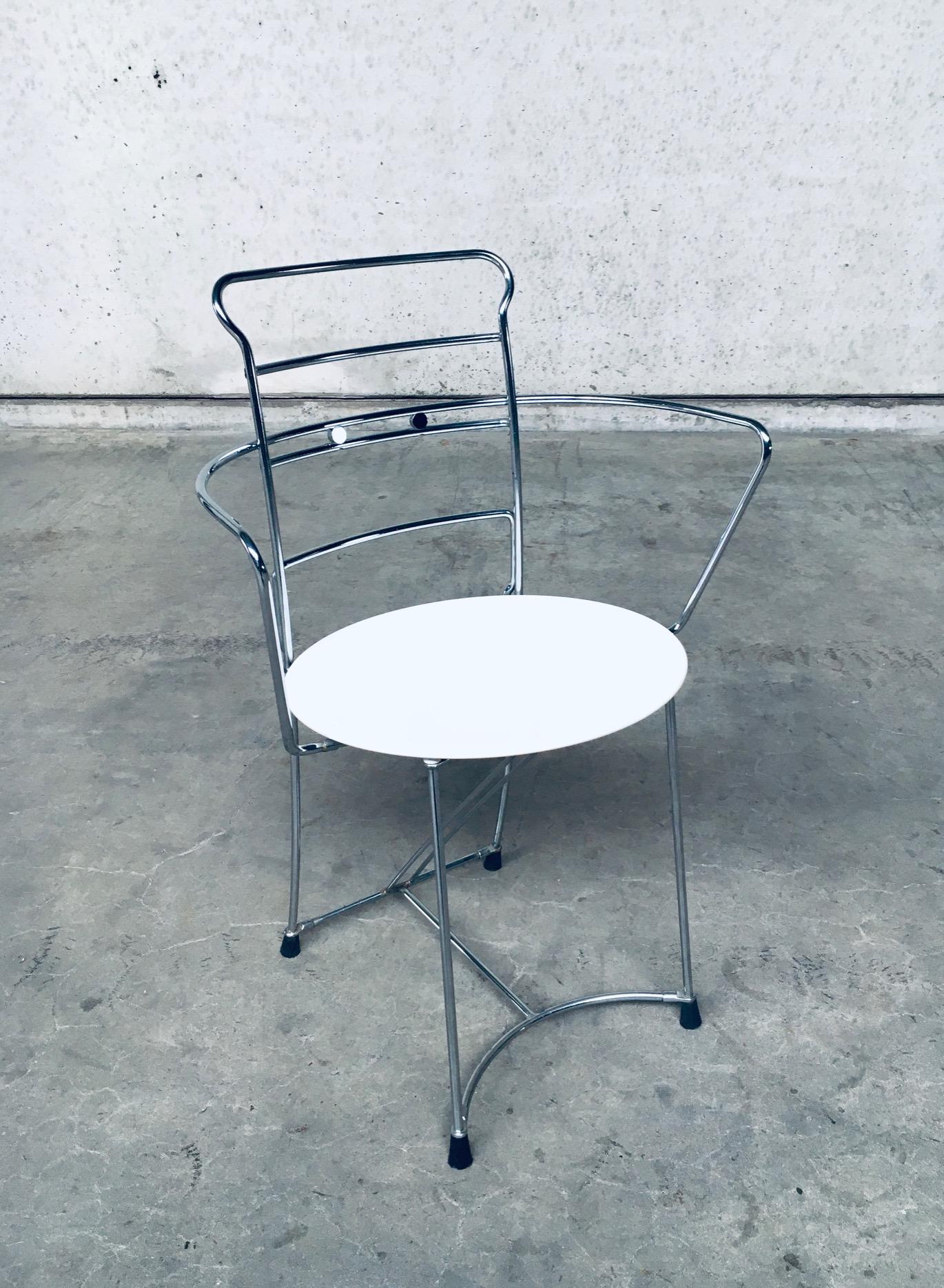Postmodernes Design-Stuhlset Eridiana aus den 1980er Jahren von Antonio Citterio für Xilitalia im Angebot 2