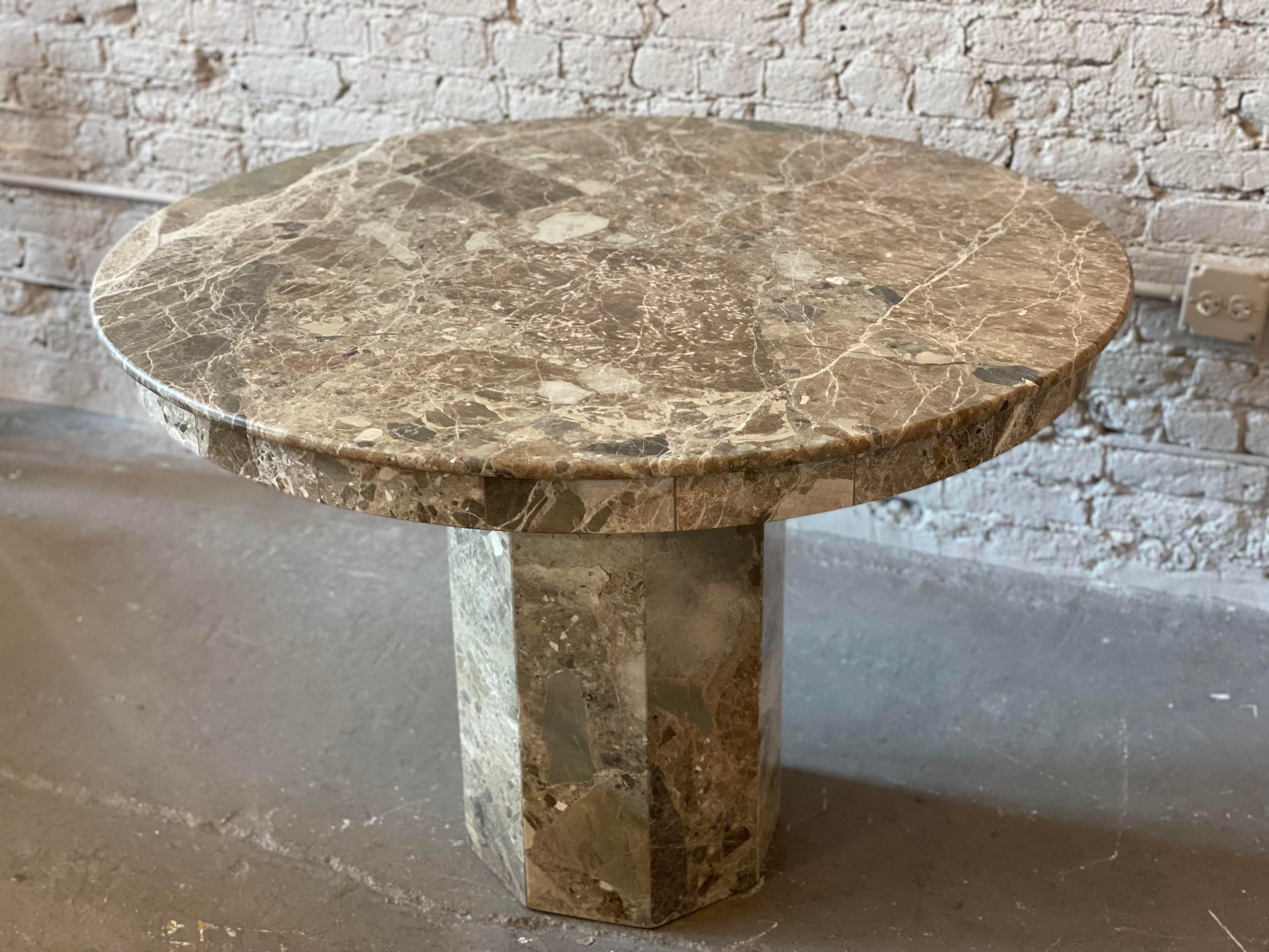 1980s Postmodern Emperado Round Marble Dining Table In Good Condition In Chicago, IL