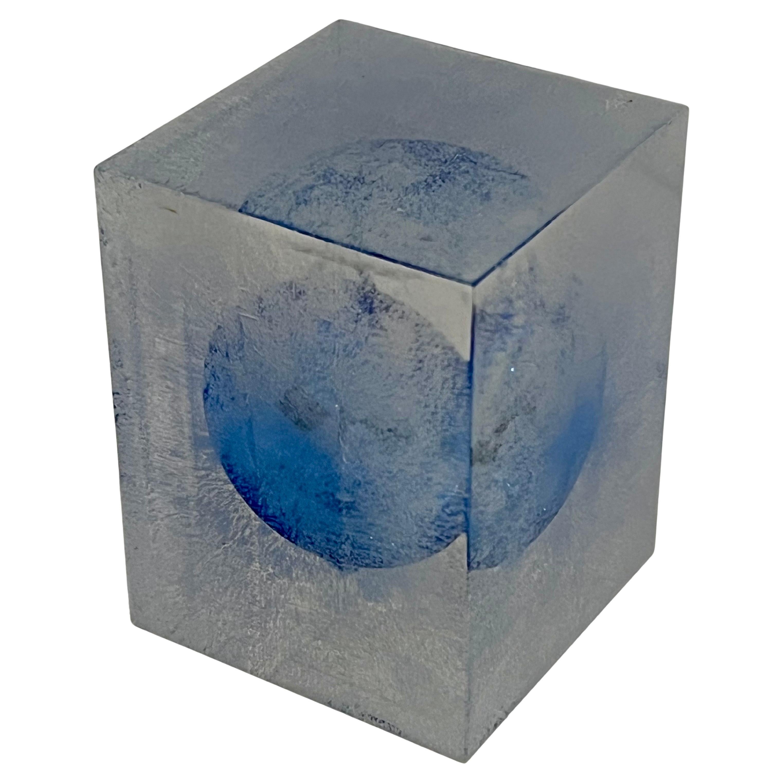 Postmoderno Radiometro cinetico a blocchi di lucite smerigliata del 1980 Scultura rara in vendita