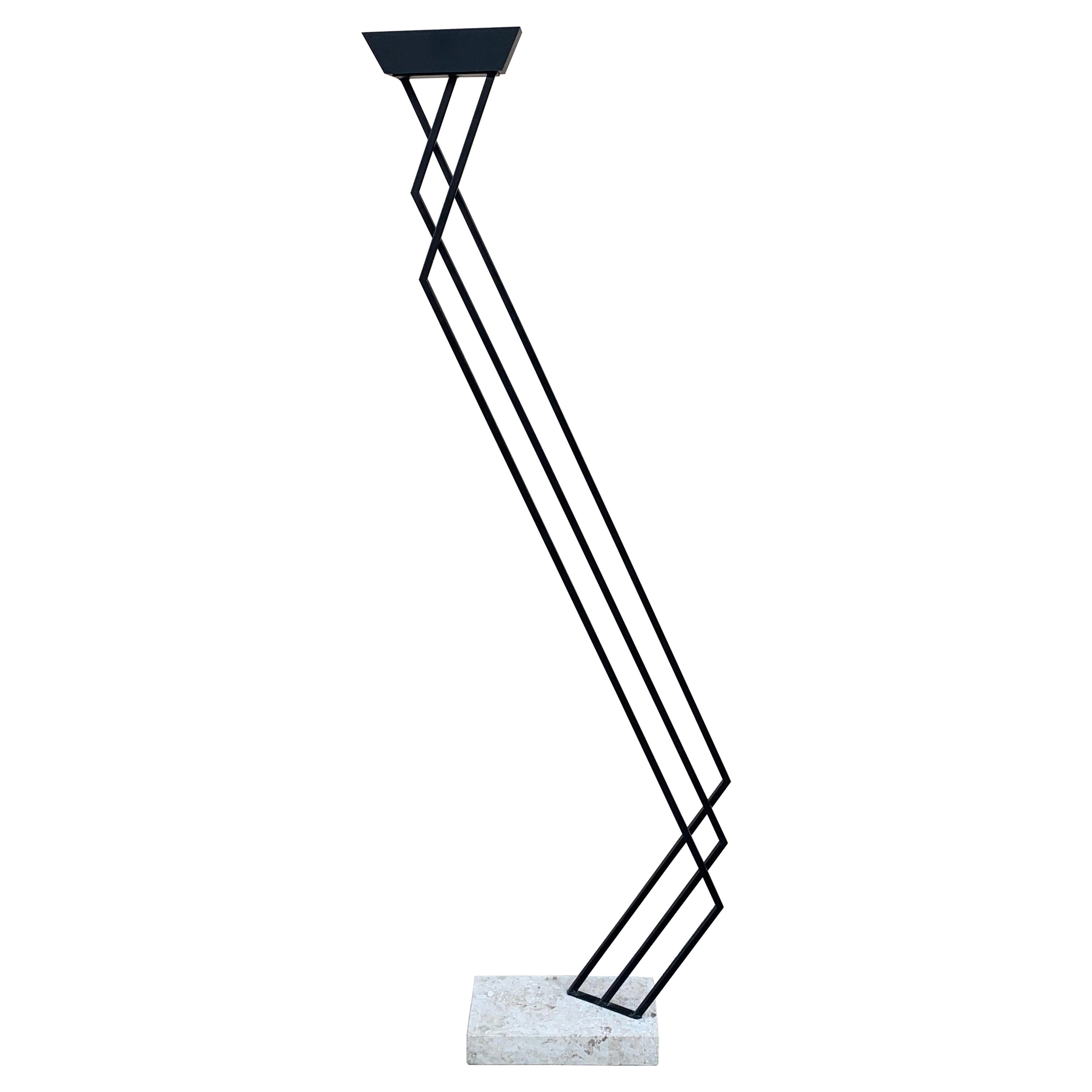 Lampada da terra a sbalzo postmoderna degli anni '80 in ferro e pietra
