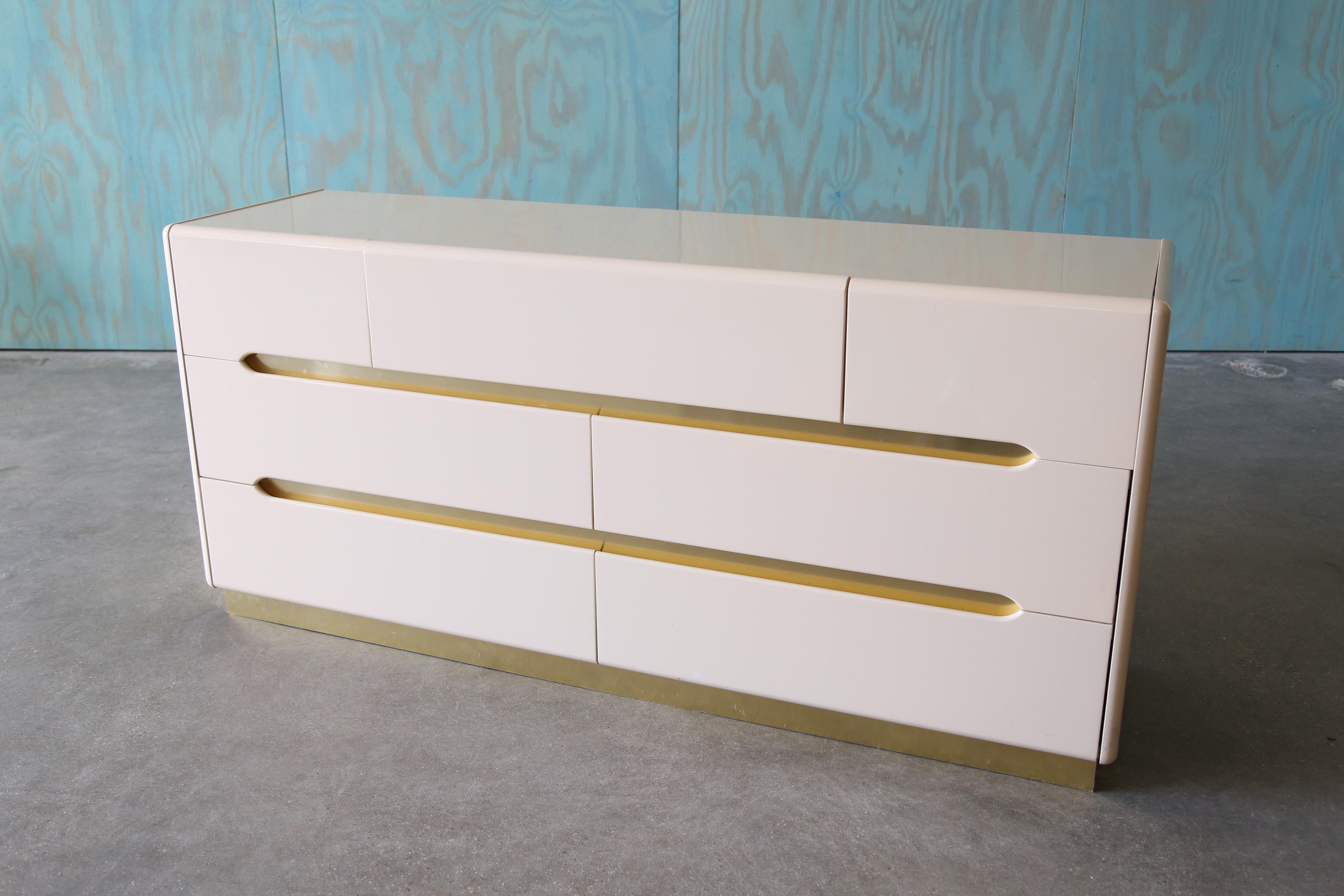 Mid-Century Modern 1980s Postmodern Italian Enamel Lacquer Brass Dresser possibly Lane For Sale