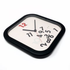 Postmoderne Junghans-Wanduhr aus den 1980er Jahren