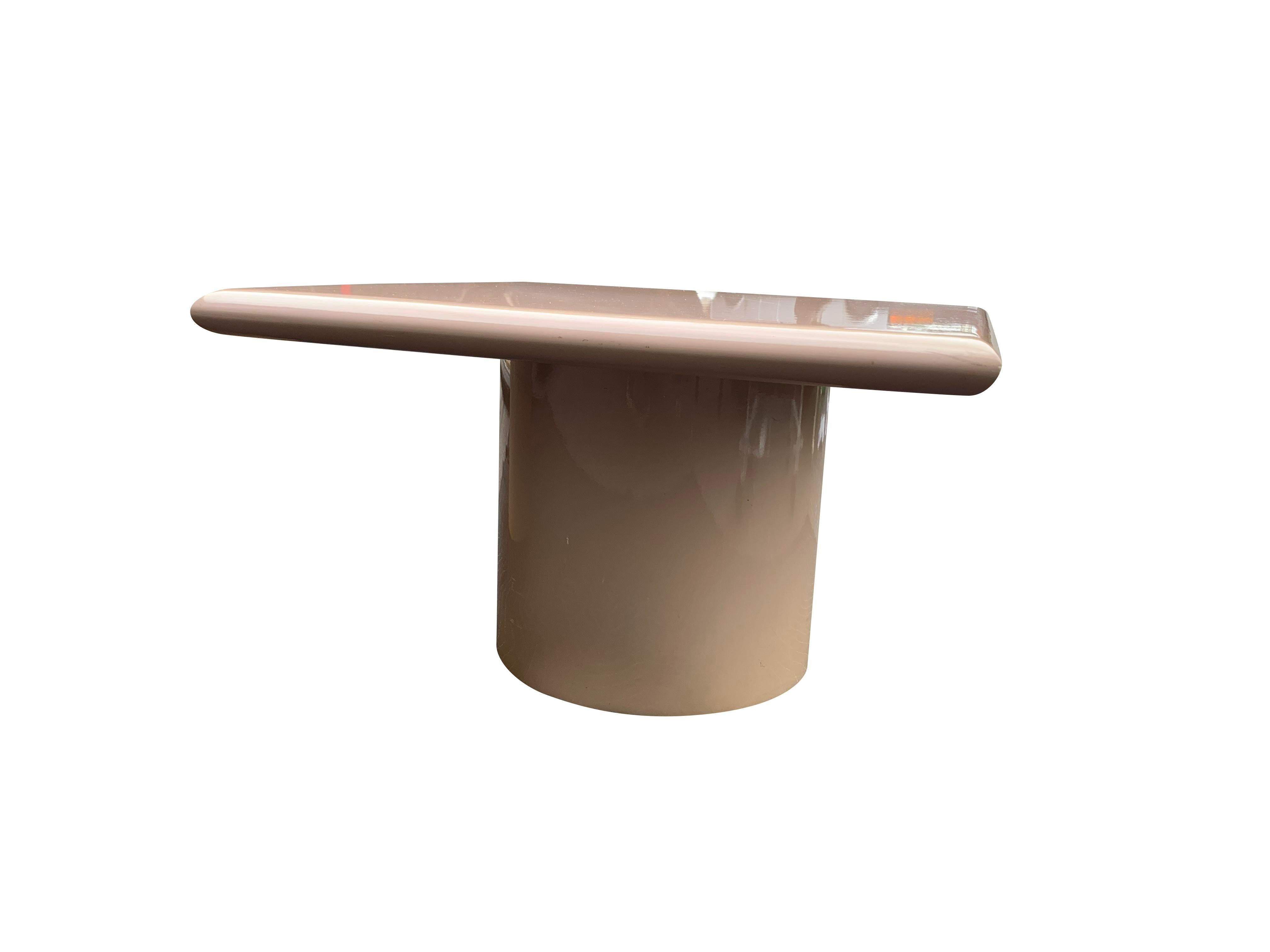 1980s Postmodern Lacquered Tessellated Side Tables - Set of 2 In Good Condition For Sale In Saddle River, NJ