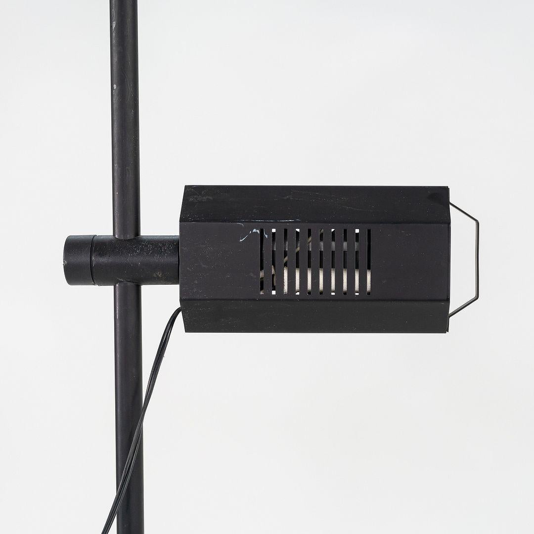 Americano Lampada da terra postmoderna anni '80 Lite Source in nero per Underwriters Laboratories in vendita
