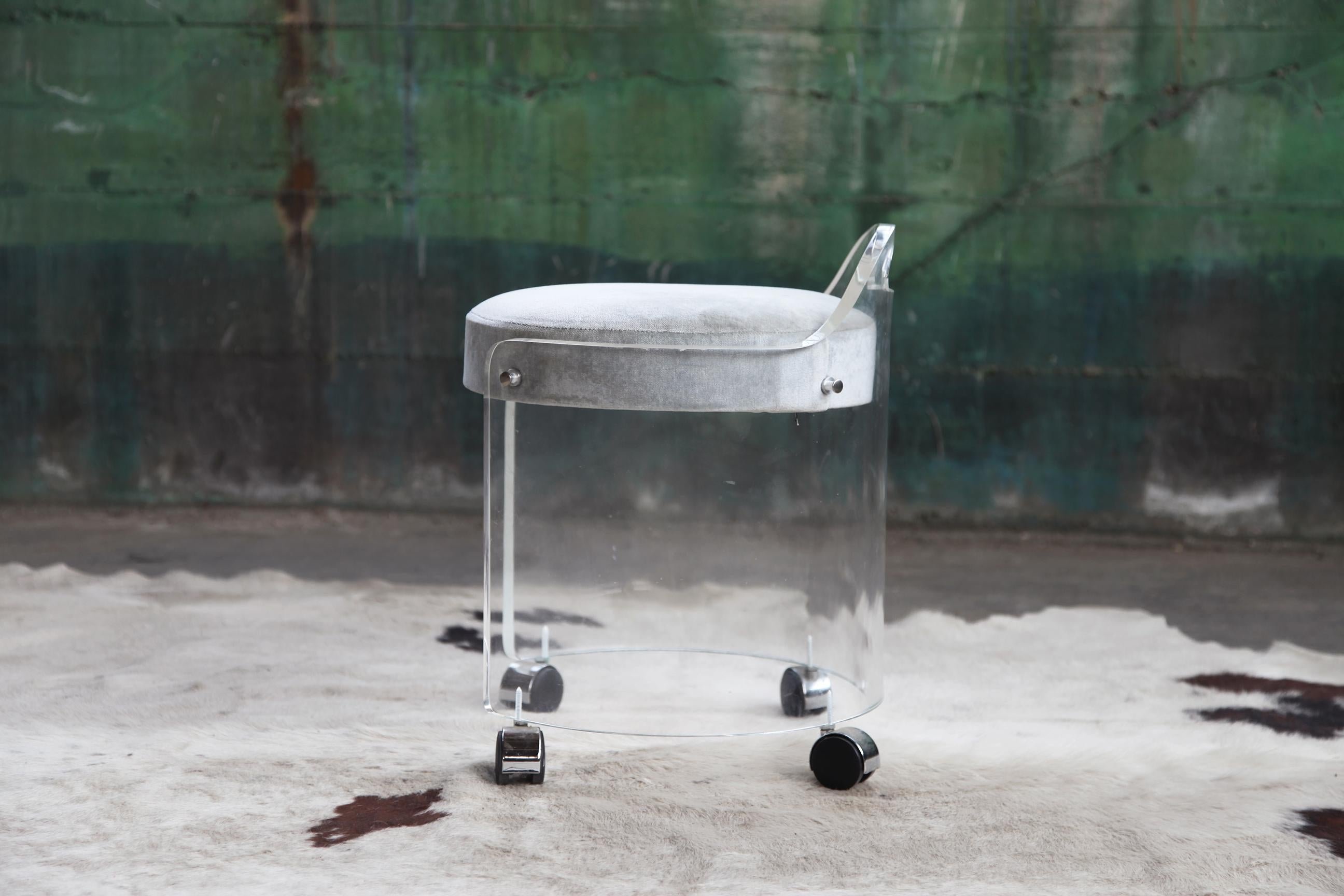 Post-Modern 1980s Postmodern Lucite and Light Grey Velour Vanity Stool on Casters