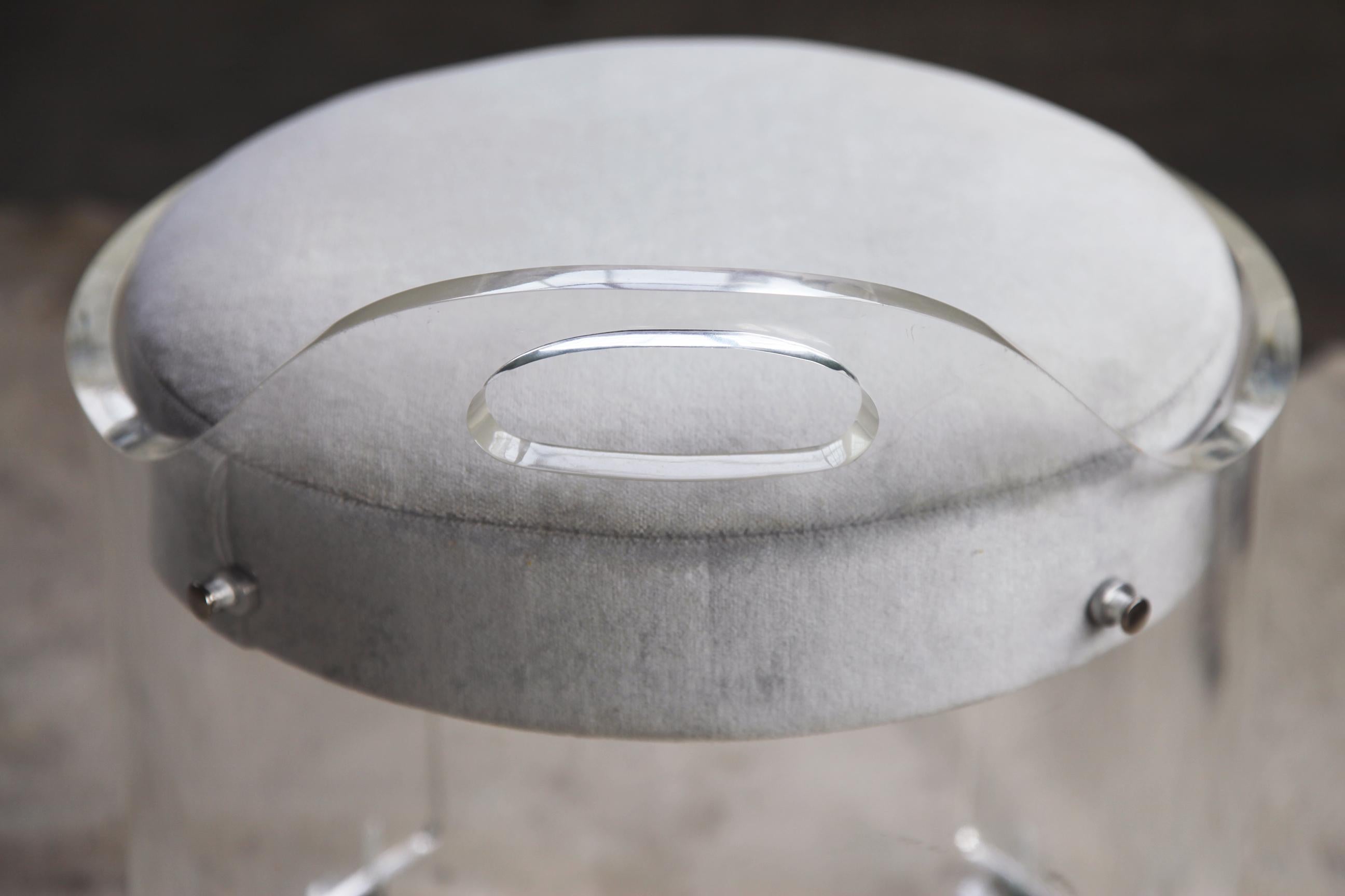 1980s Postmodern Lucite and Light Grey Velour Vanity Stool on Casters 3