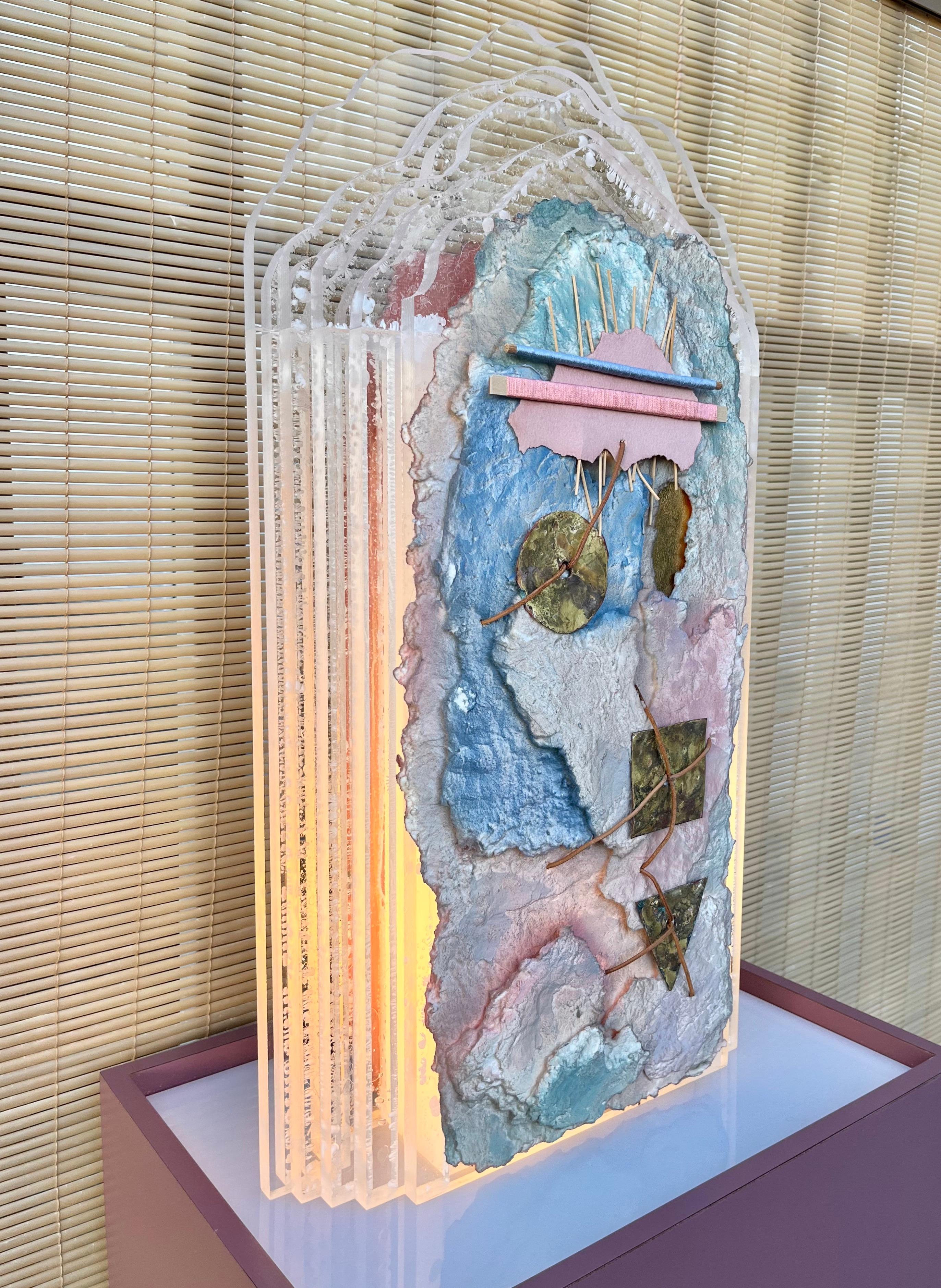 Laminated 1980s Postmodern Lucite/Mixed Media Light Sculpture with Pedestal For Sale