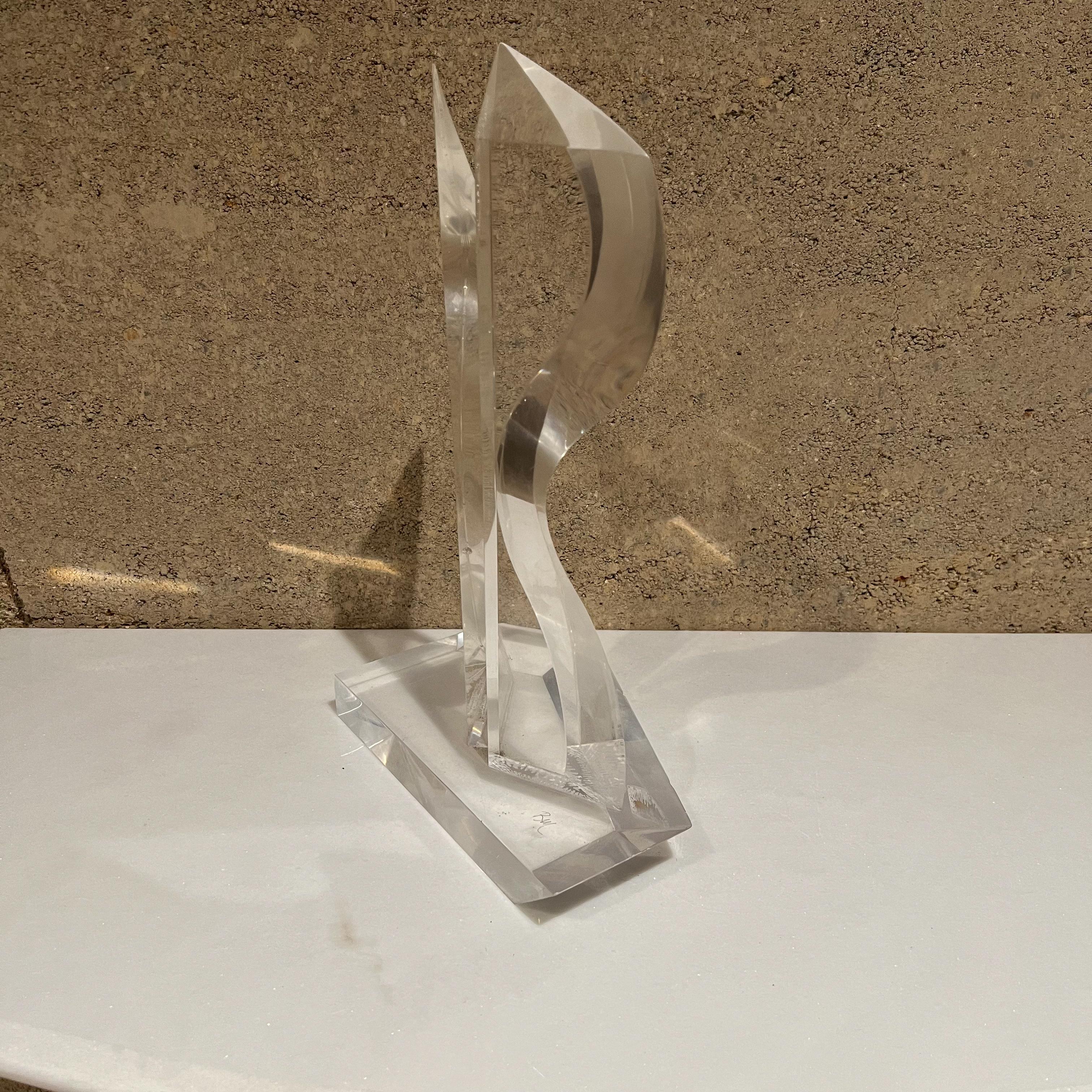 1980s Postmodern Lucite Table Art Modernist Abstract Sculpture In Good Condition In Chula Vista, CA