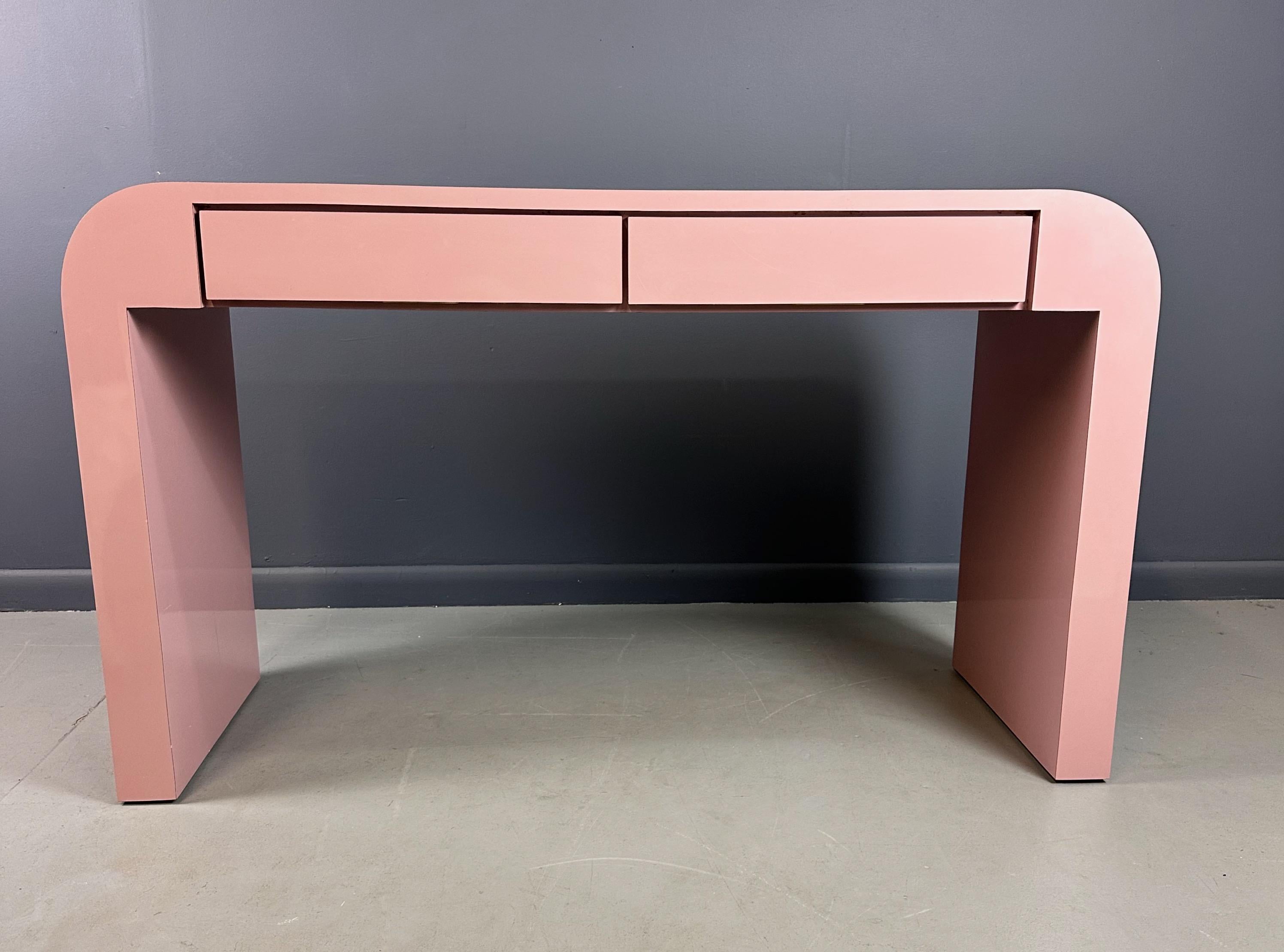 Post-Modern 1980s Postmodern Mauve Waterfall Laminate Desk with Two Drawers and custom Bench
