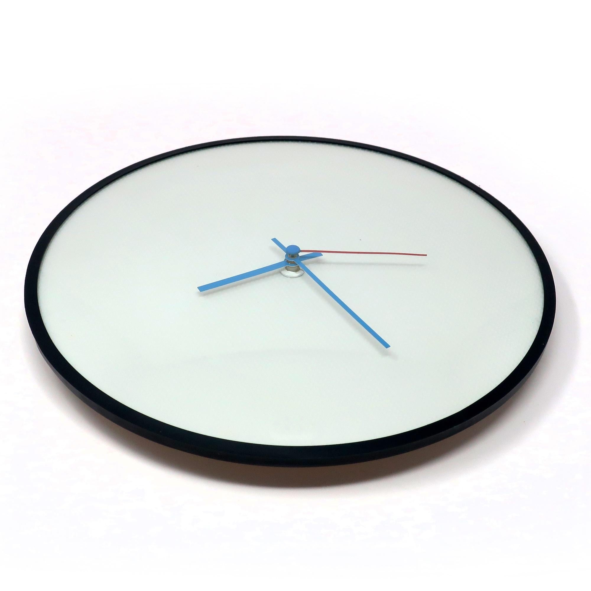 Postmoderne Wanduhr im Memphis-Stil aus der Serie Milano, 1980er Jahre im Zustand „Gut“ im Angebot in Brooklyn, NY