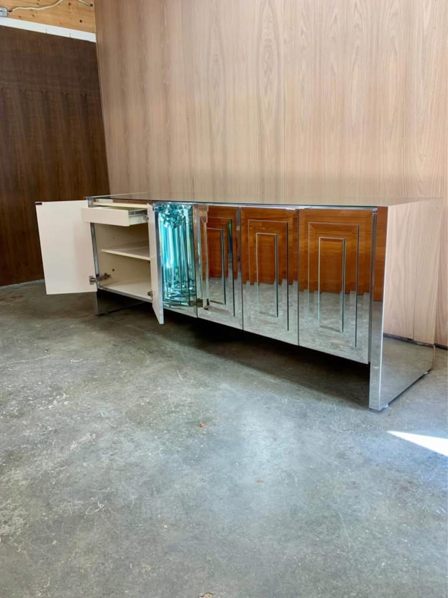 Fine XX secolo Credenza a specchio postmoderna degli anni '80 di Ello - Linea 