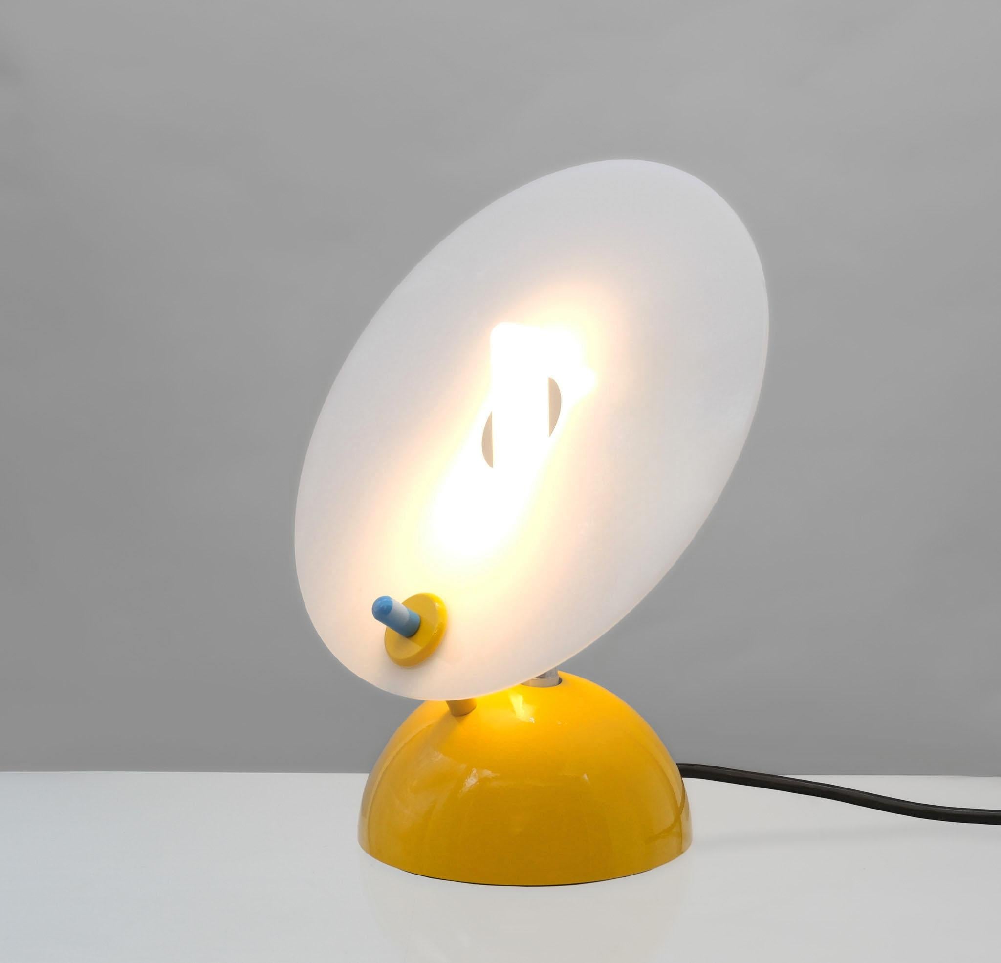 Italian 1980’s Postmodern Pall Table Lamp Designed By Raul Barbieri & Giorgio Marianelli For Sale