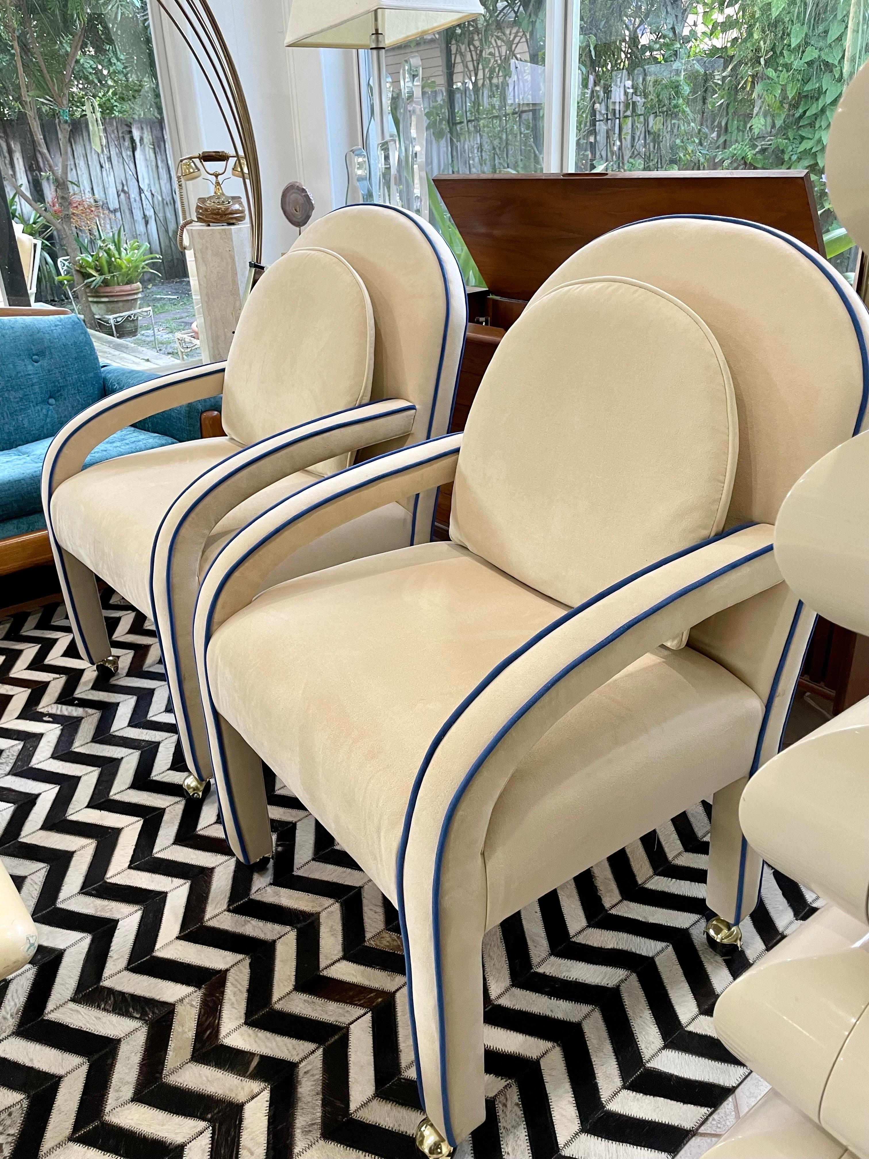 Late 20th Century 1980’s Postmodern Parsons Milo Baughman Style Club Chairs  For Sale