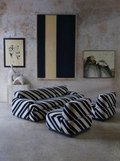 Divano postmoderno anni '80 Vladimir Kagan Preview con velluto di Kelly Wearstler