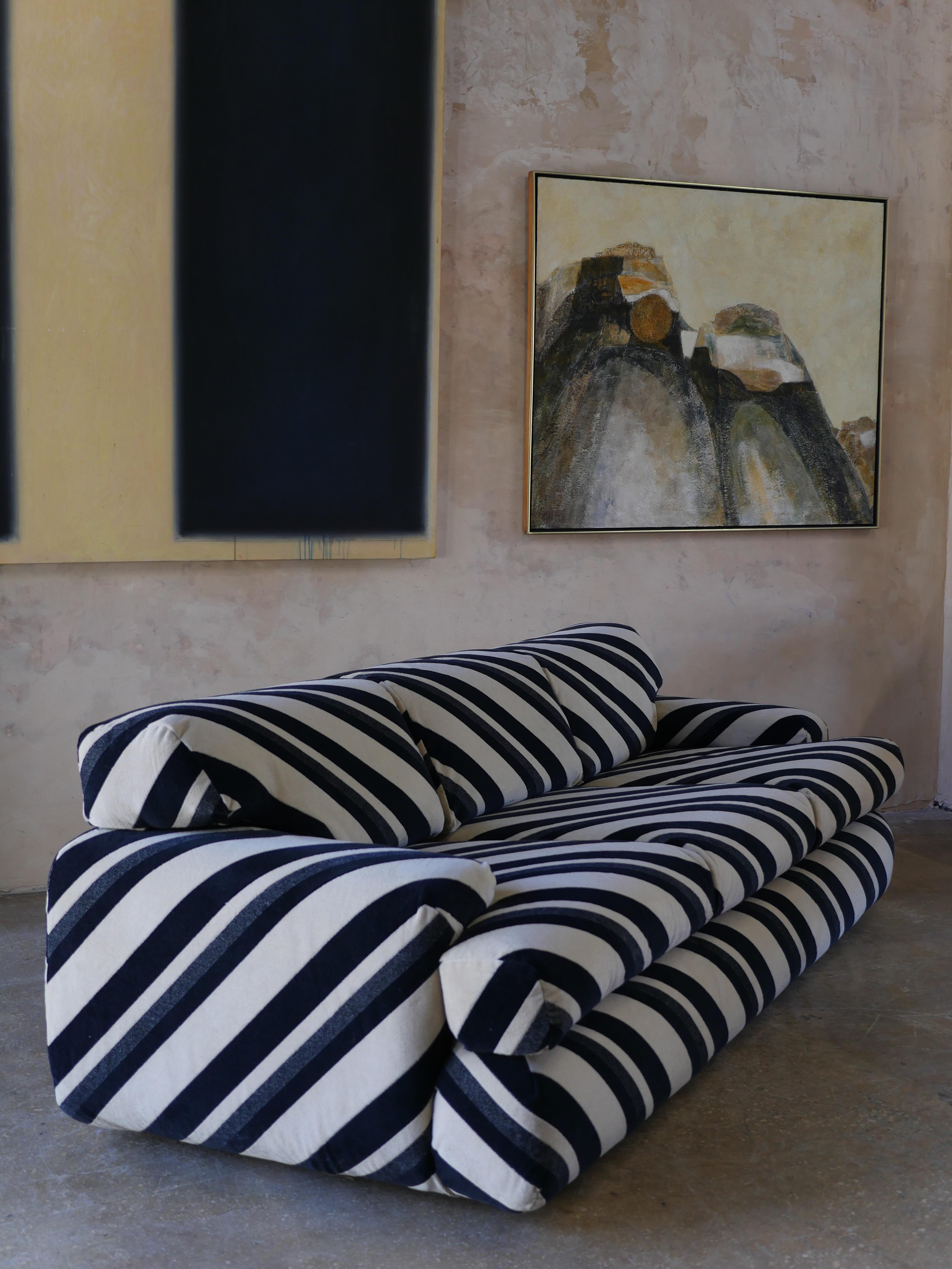 Post-Modern 1980s Postmodern Preview Furniture Designer Sofa with Kelly Wearstler Velvet For Sale