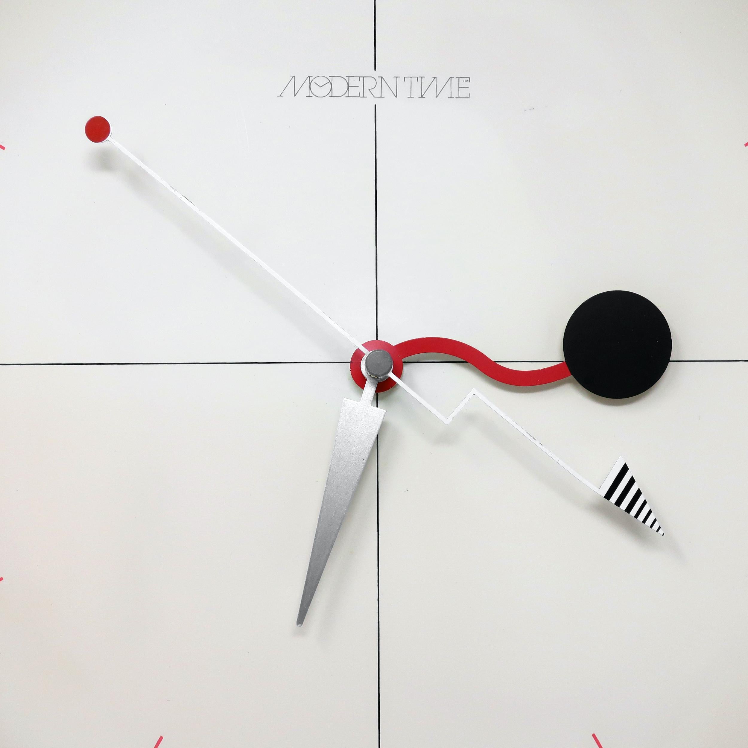 1980s Postmodern Red Canetti Wall Clock In Good Condition In Brooklyn, NY